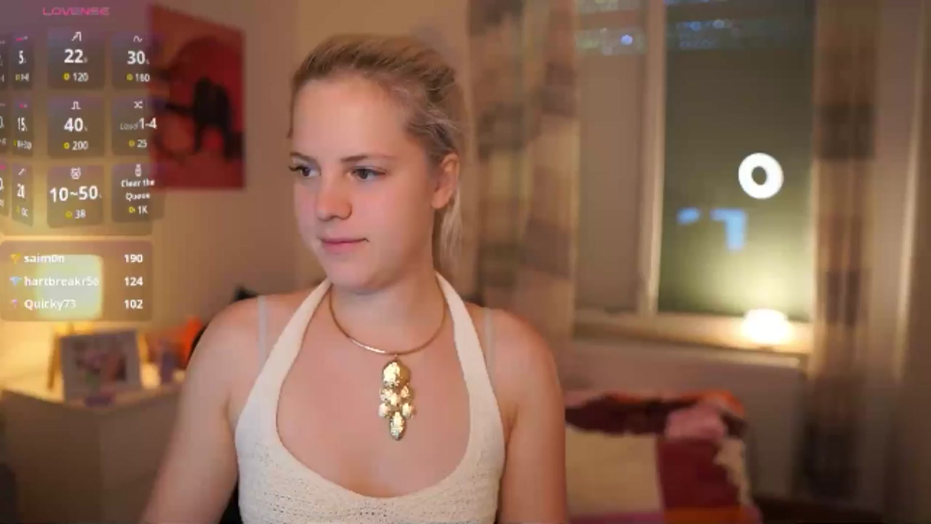 Gallery image thumbnail from Merrilyn__'s myfreecams stream on, 06/11/2025, 16:32 image 9 of 20
