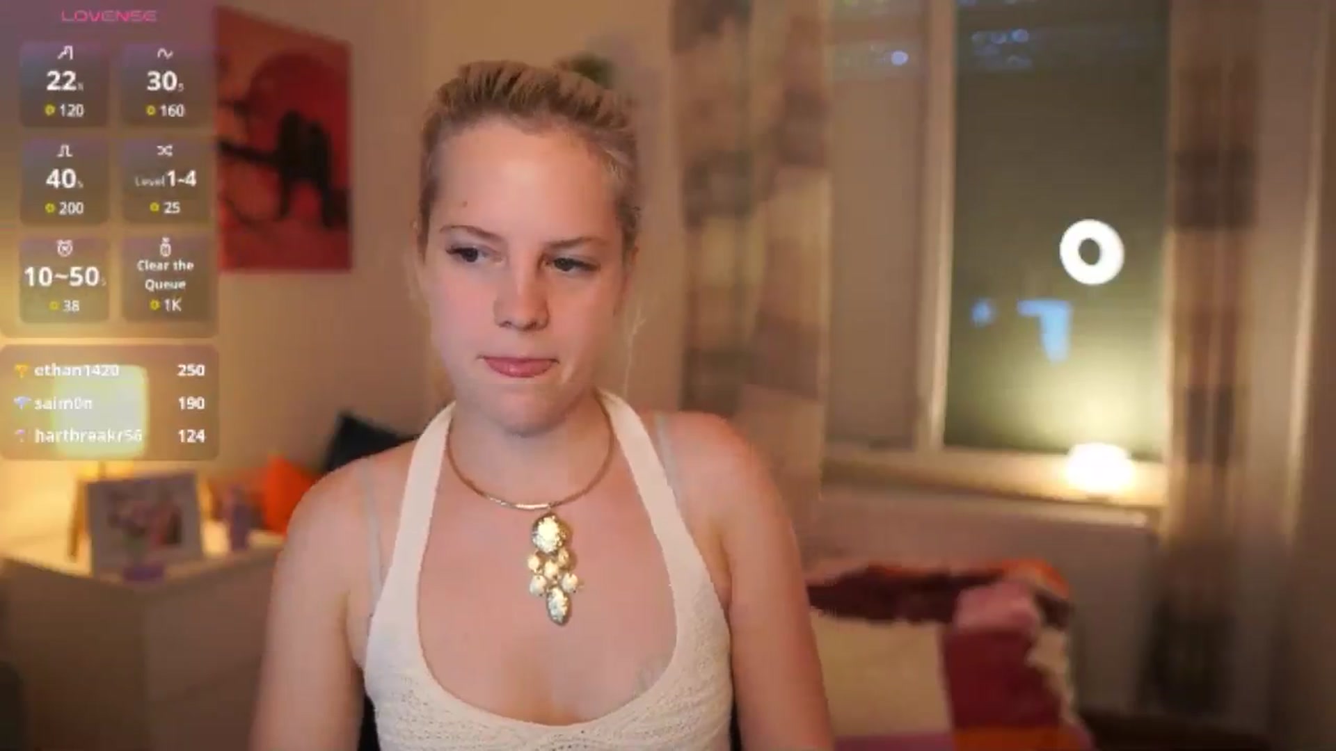 Gallery image thumbnail from Merrilyn__'s myfreecams stream on, 06/11/2025, 17:21 image 9 of 20