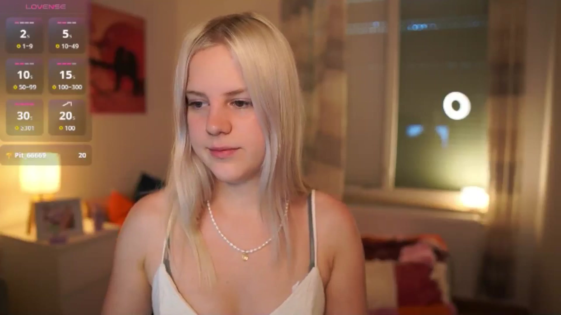 Gallery image thumbnail from Merrilyn__'s myfreecams stream on, 06/12/2025, 14:29 image 4 of 20