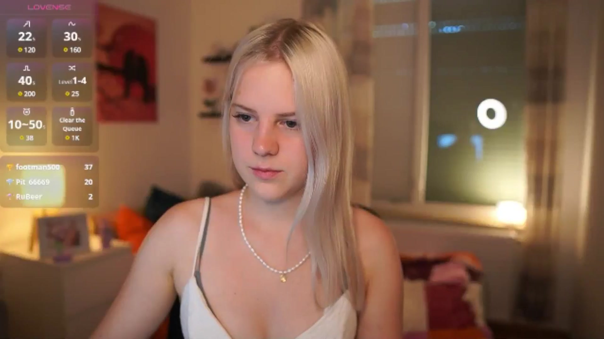 Gallery image thumbnail from Merrilyn__'s myfreecams stream on, 06/12/2025, 14:29 image 9 of 20