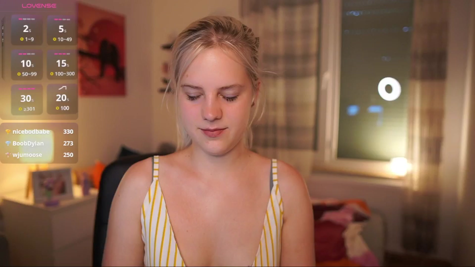 Gallery image thumbnail from Merrilyn__'s myfreecams stream on, 06/16/2025, 17:01 image 9 of 20