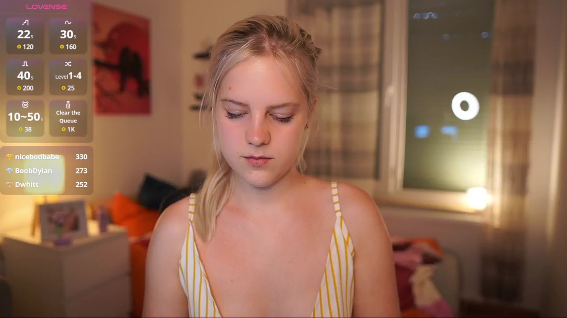 Gallery image thumbnail from Merrilyn__'s myfreecams stream on, 06/16/2025, 17:01 image 15 of 20