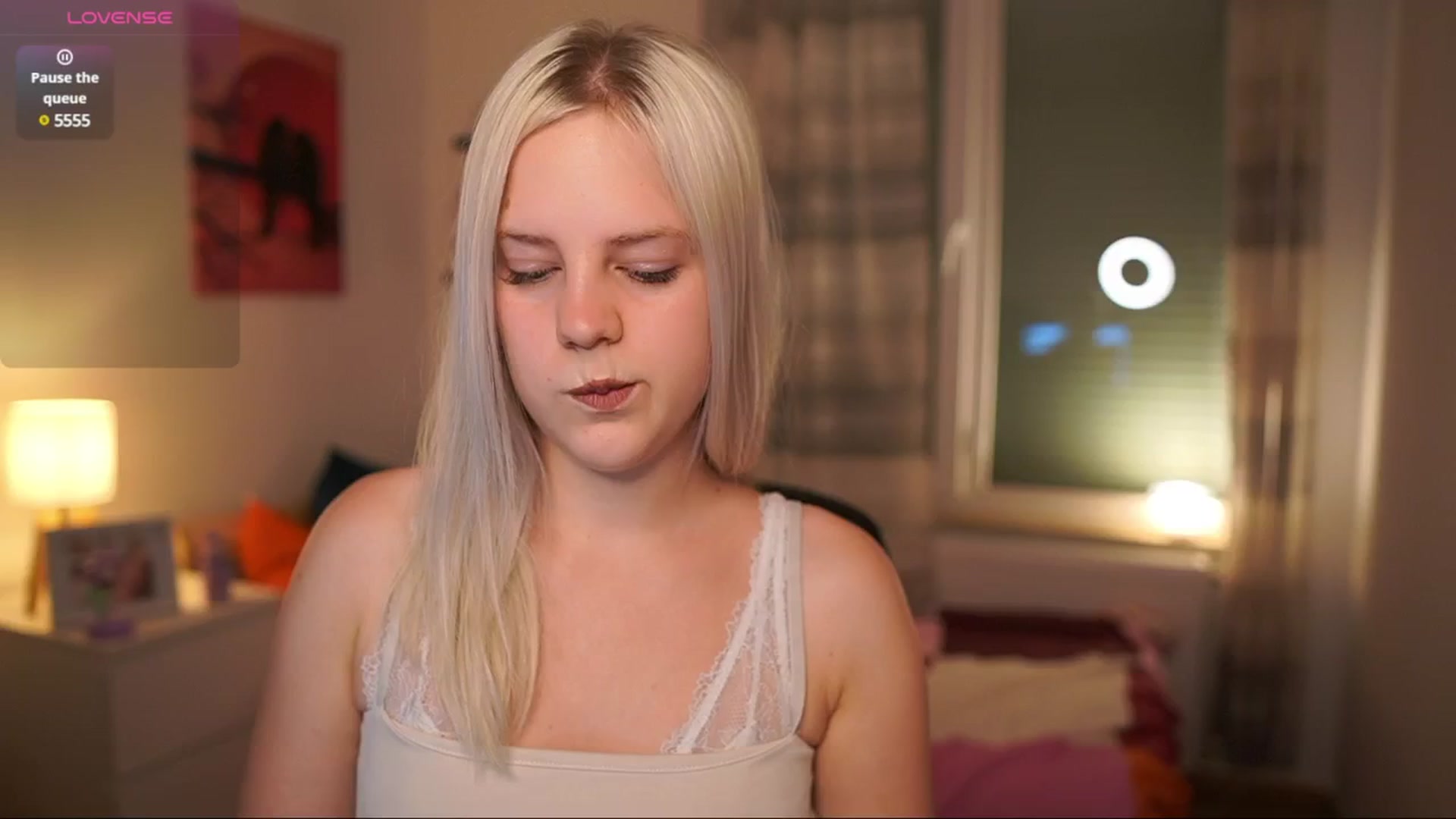 Gallery image thumbnail from Merrilyn__'s myfreecams stream on, 06/17/2025, 14:10 image 7 of 20