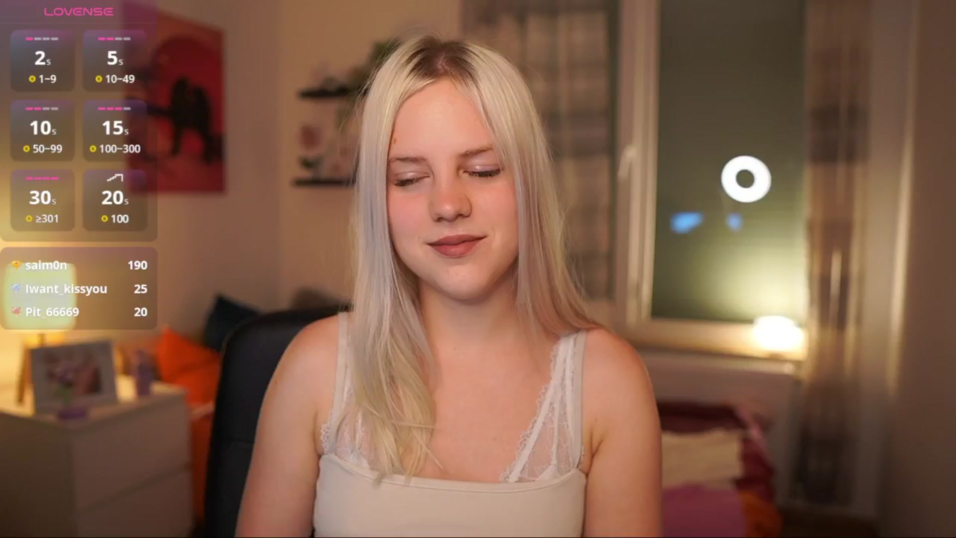 Gallery image thumbnail from Merrilyn__'s myfreecams stream on, 06/17/2025, 14:10 image 13 of 20