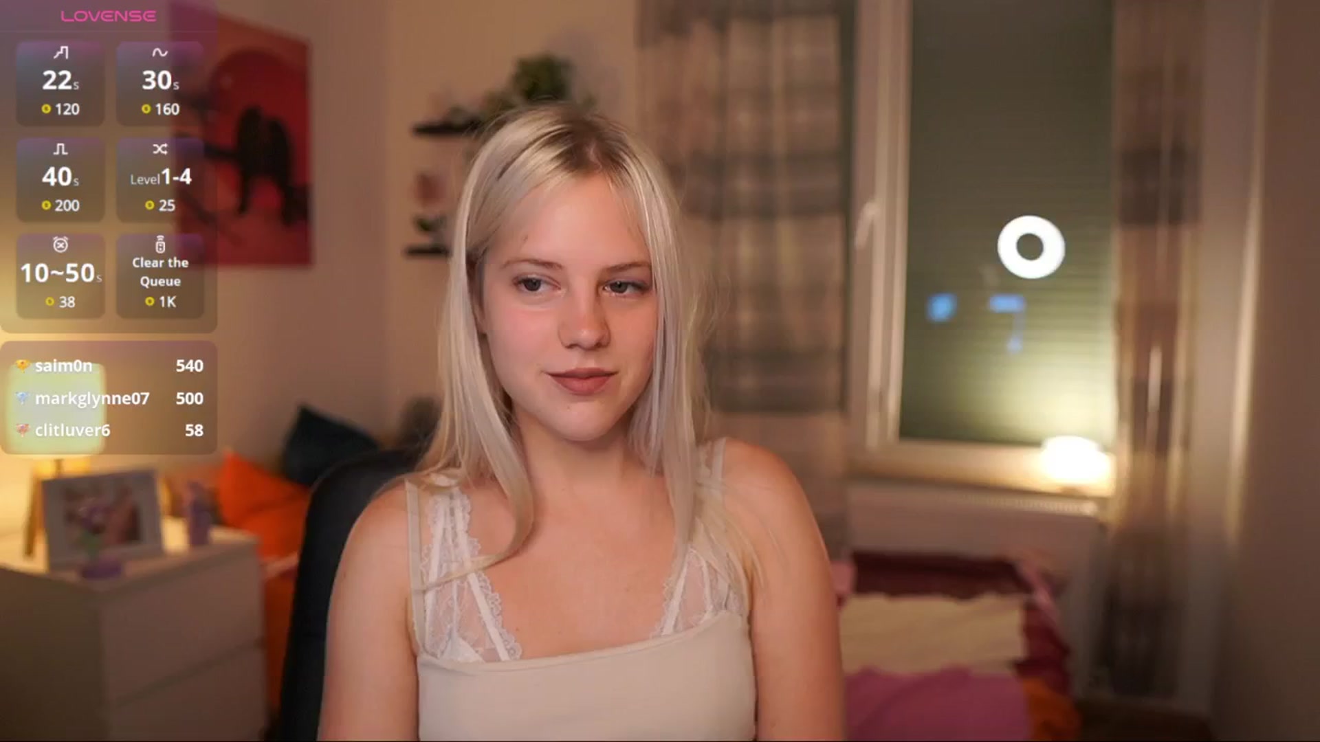 Gallery image thumbnail from Merrilyn__'s myfreecams stream on, 06/17/2025, 15:30 image 10 of 20