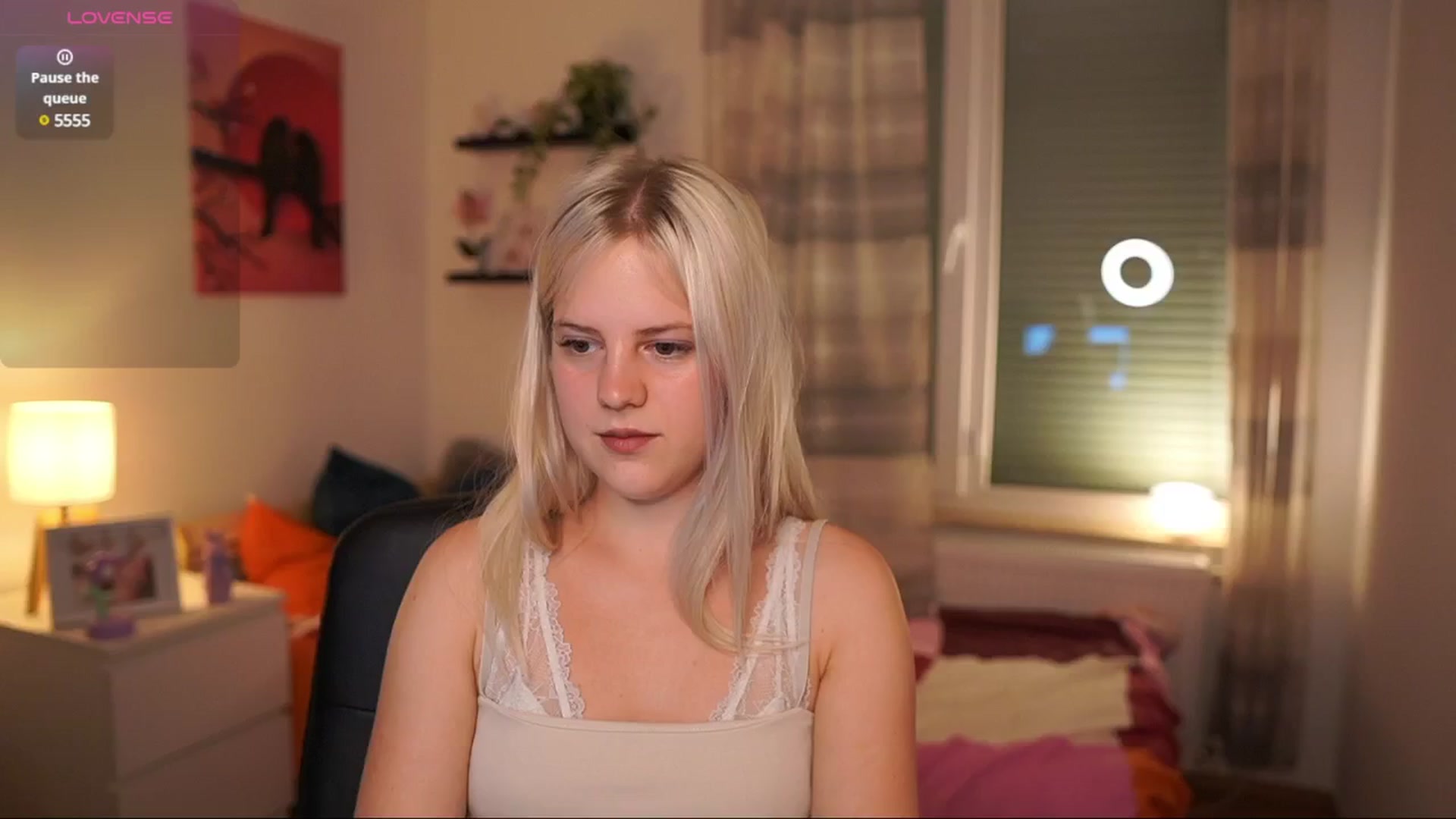 Gallery image thumbnail from Merrilyn__'s myfreecams stream on, 06/17/2025, 15:30 image 9 of 20