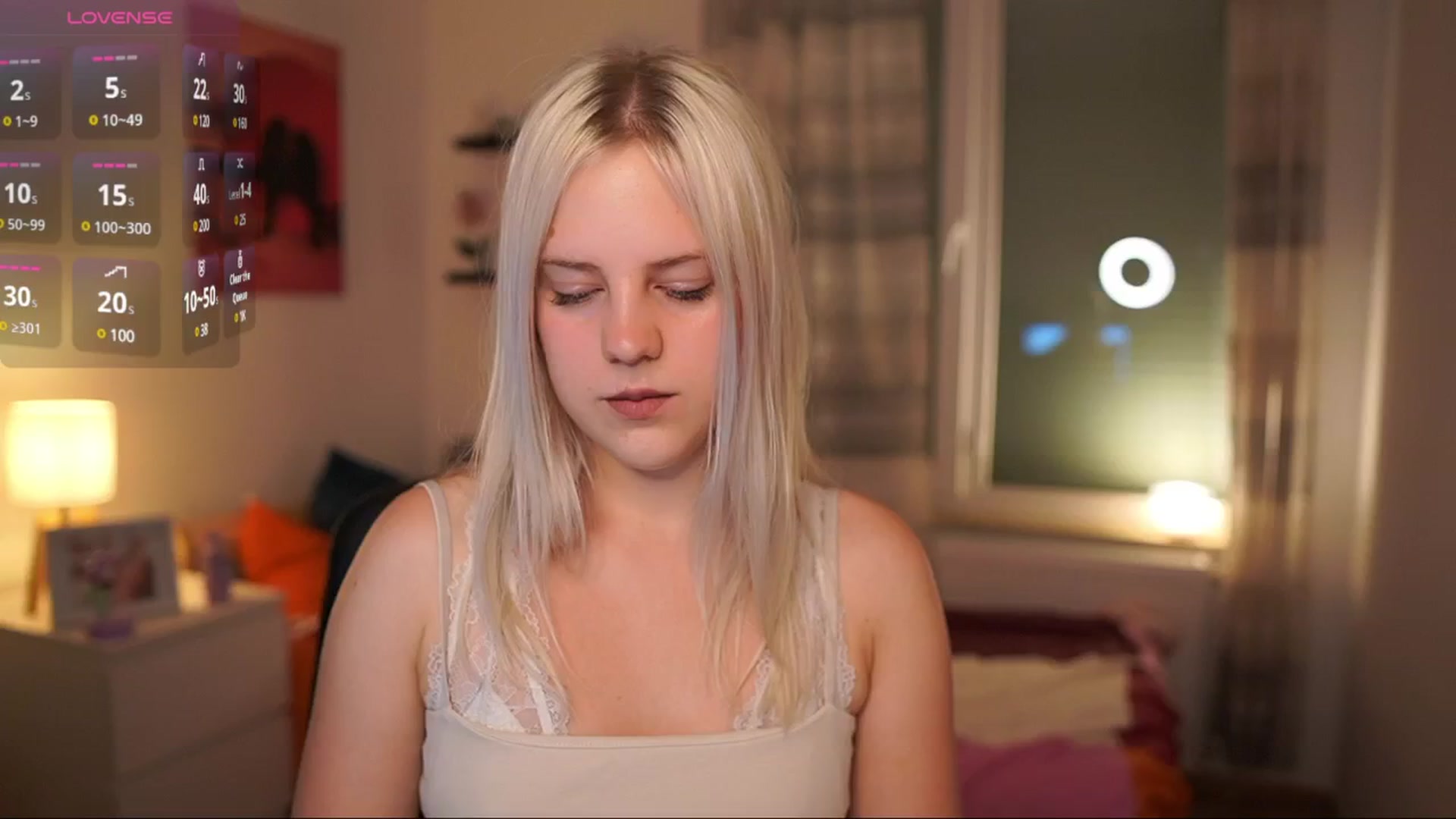 Gallery image thumbnail from Merrilyn__'s myfreecams stream on, 06/17/2025, 15:30 image 2 of 20