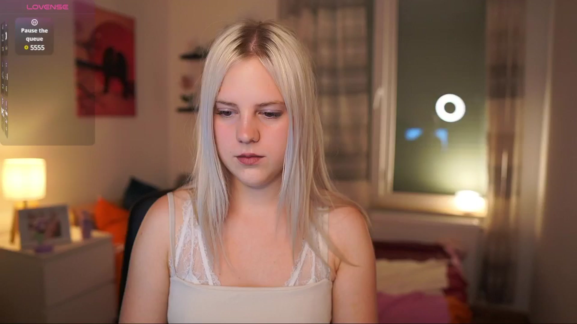 Gallery image thumbnail from Merrilyn__'s myfreecams stream on, 06/17/2025, 15:30 image 1 of 20