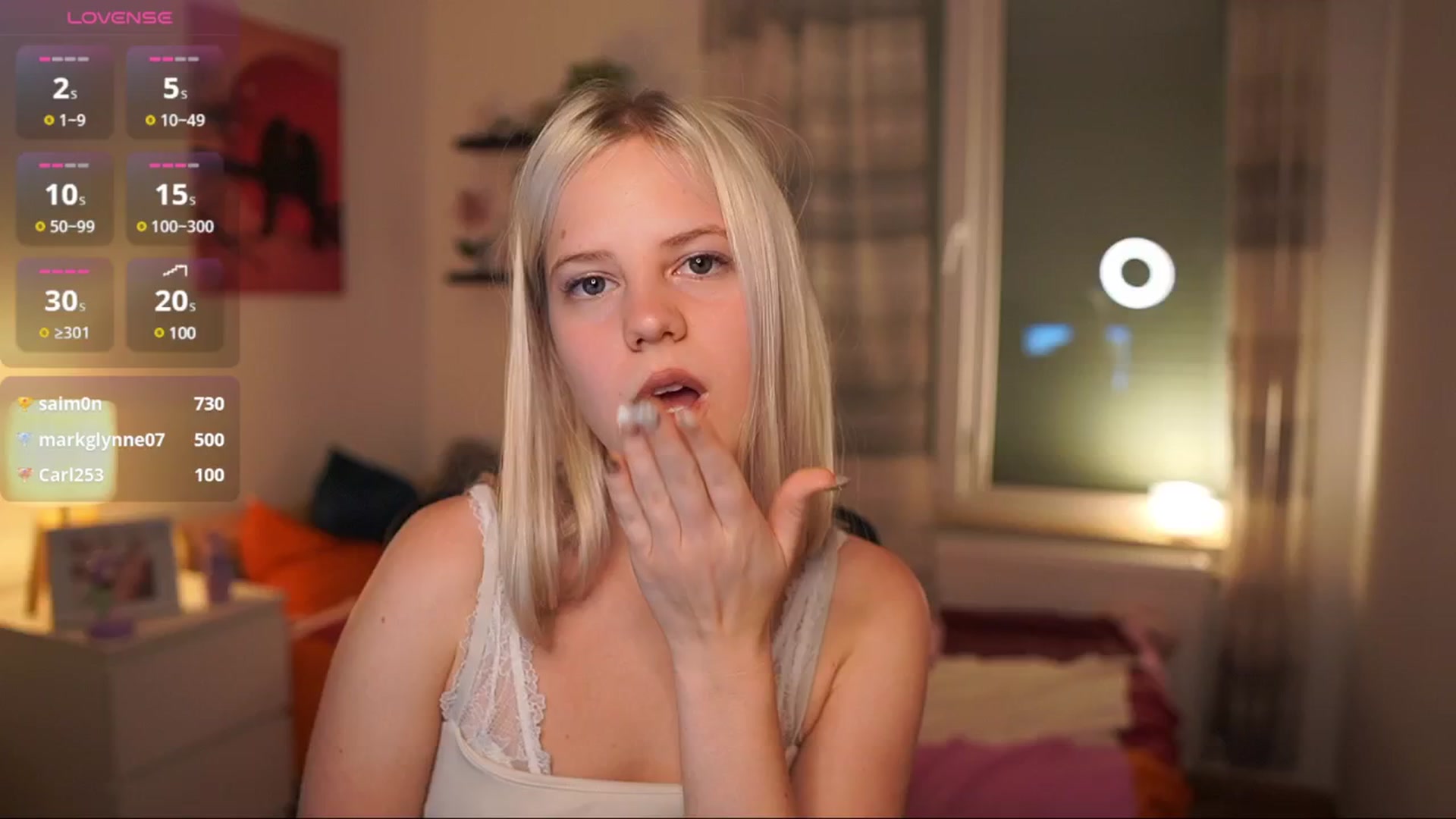 Gallery image thumbnail from Merrilyn__'s myfreecams stream on, 06/17/2025, 16:40 image 2 of 20