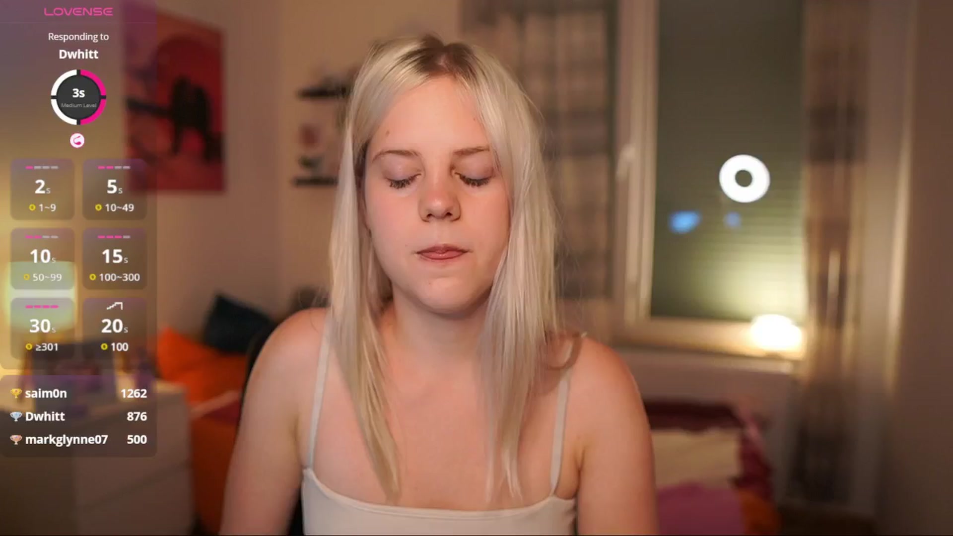Gallery image thumbnail from Merrilyn__'s myfreecams stream on, 06/17/2025, 17:23 image 2 of 20