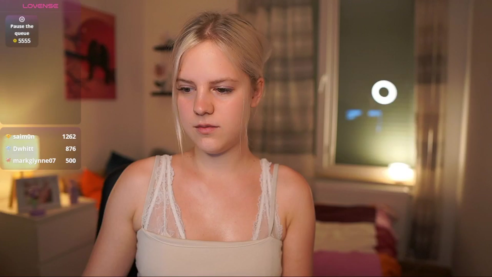 Gallery image thumbnail from Merrilyn__'s myfreecams stream on, 06/17/2025, 18:06 image 1 of 20