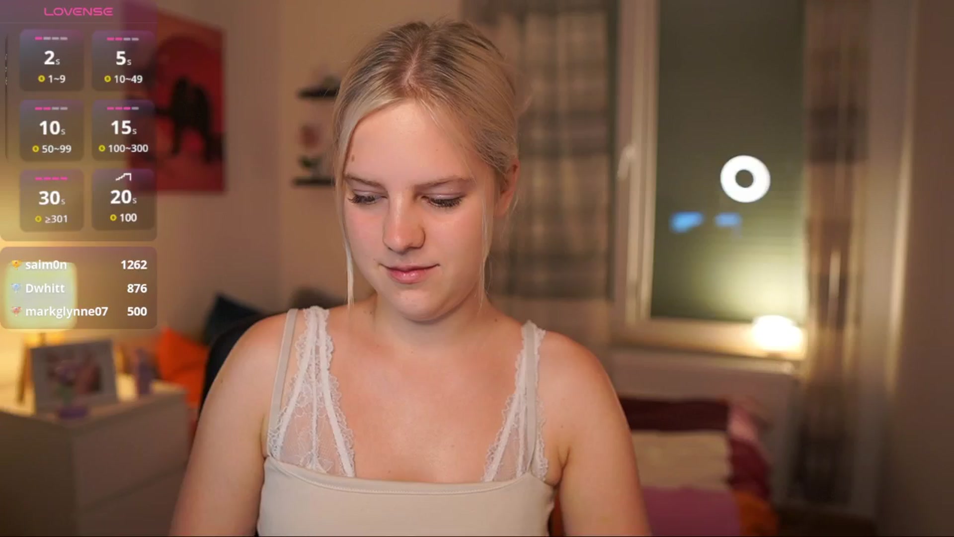 Gallery image thumbnail from Merrilyn__'s myfreecams stream on, 06/17/2025, 18:06 image 19 of 20