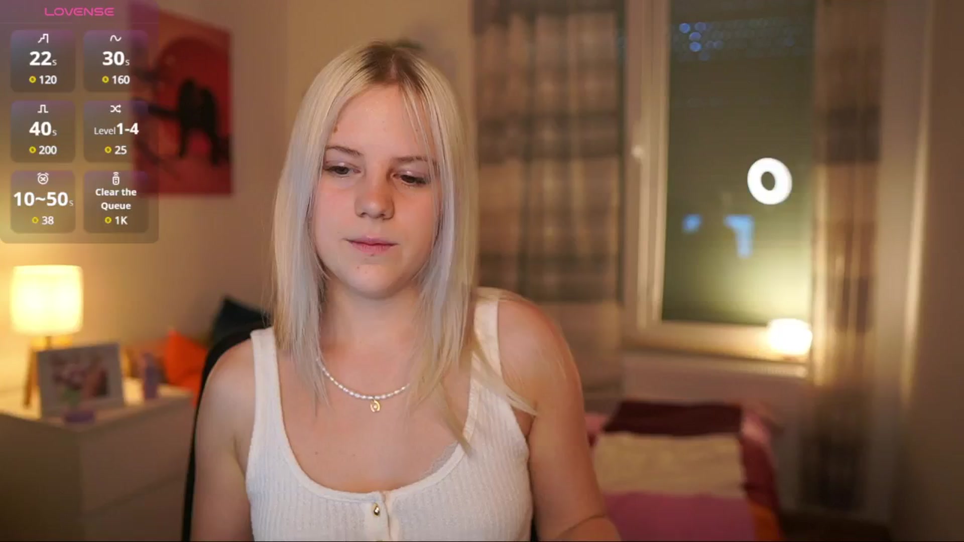 Gallery image thumbnail from Merrilyn__'s myfreecams stream on, 06/18/2025, 14:01 image 3 of 20
