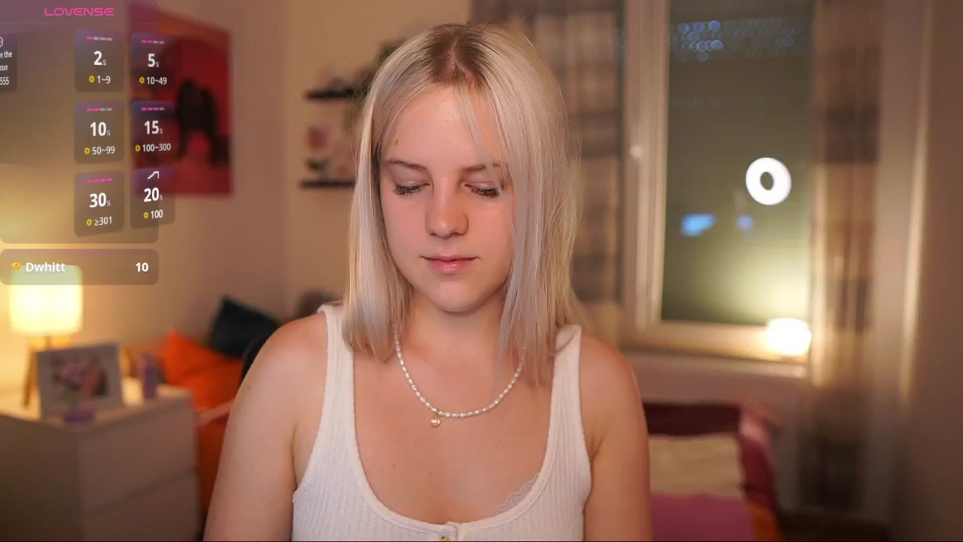 Gallery image thumbnail from Merrilyn__'s myfreecams stream on, 06/18/2025, 14:01 image 12 of 20