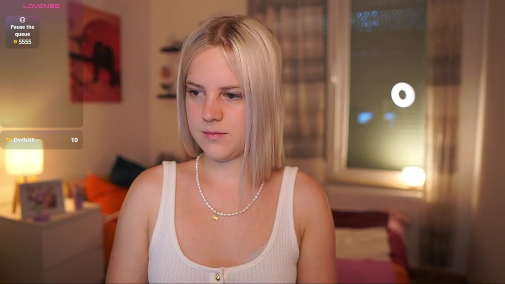Gallery image thumbnail from Merrilyn__'s myfreecams stream on, 06/18/2025, 14:01 image 10 of 20