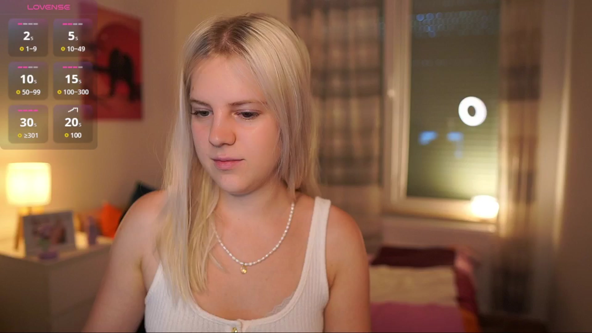 Gallery image thumbnail from Merrilyn__'s myfreecams stream on, 06/18/2025, 14:01 image 1 of 20