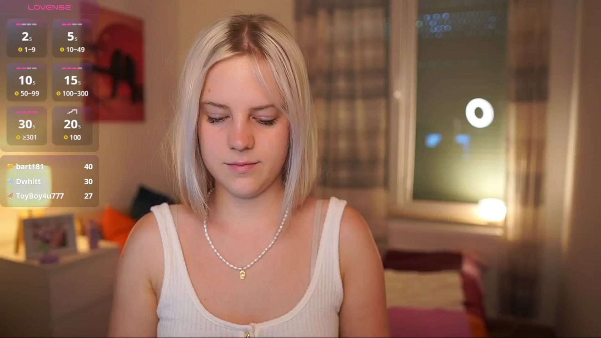 Gallery image thumbnail from Merrilyn__'s myfreecams stream on, 06/18/2025, 15:05 image 1 of 20