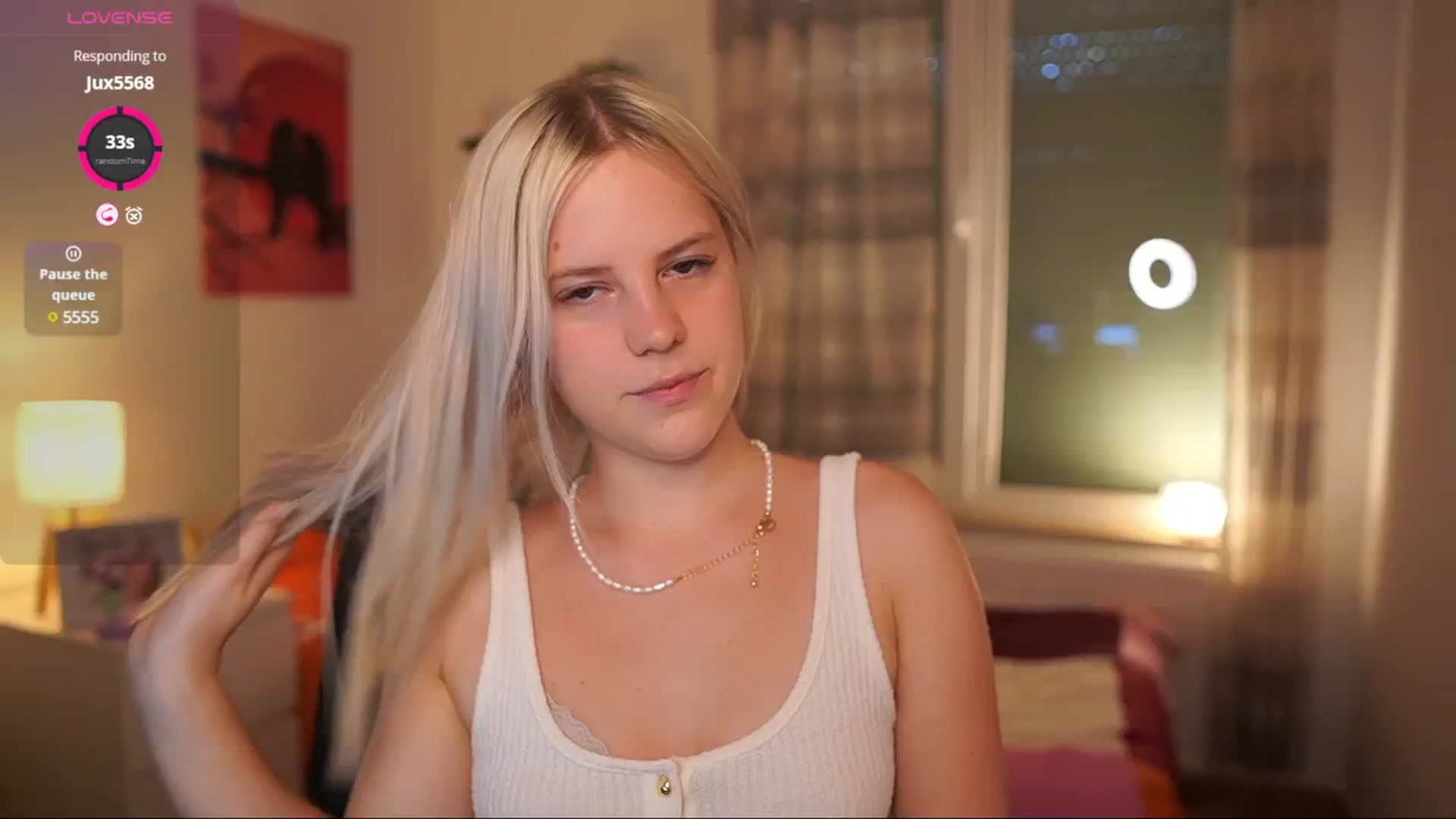 Gallery image thumbnail from Merrilyn__'s myfreecams stream on, 06/18/2025, 15:51 image 7 of 20