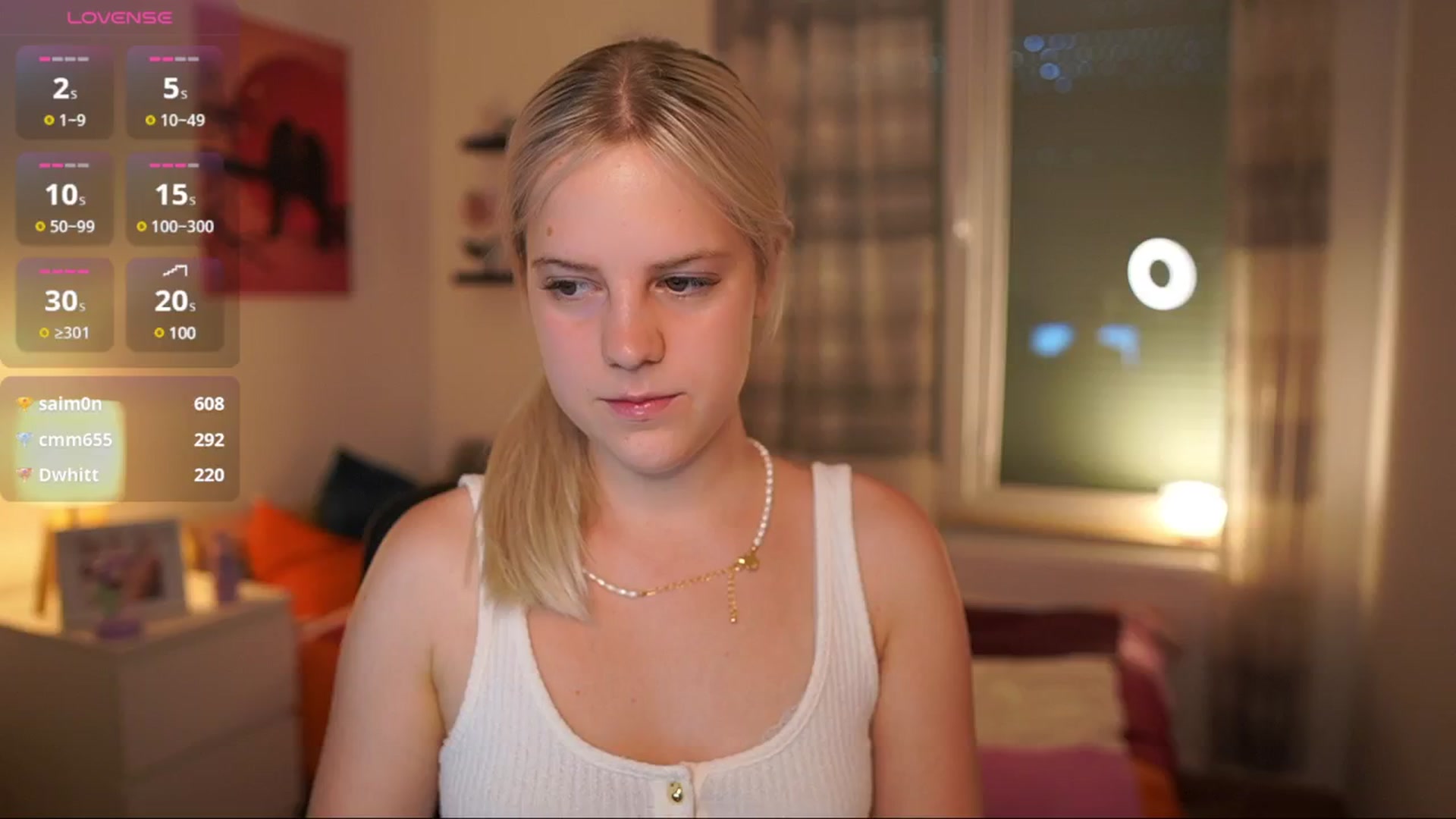 Gallery image thumbnail from Merrilyn__'s myfreecams stream on, 06/18/2025, 16:22 image 8 of 20