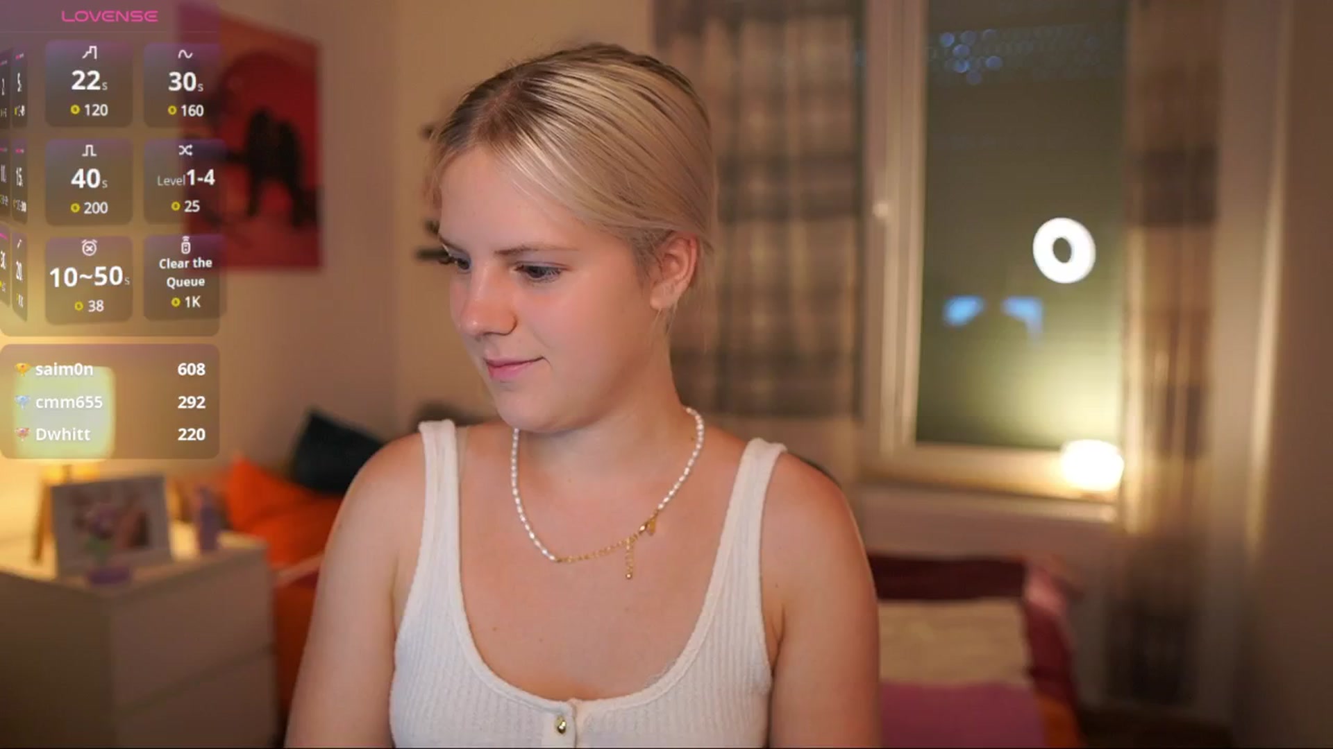 Gallery image thumbnail from Merrilyn__'s myfreecams stream on, 06/18/2025, 16:22 image 13 of 20