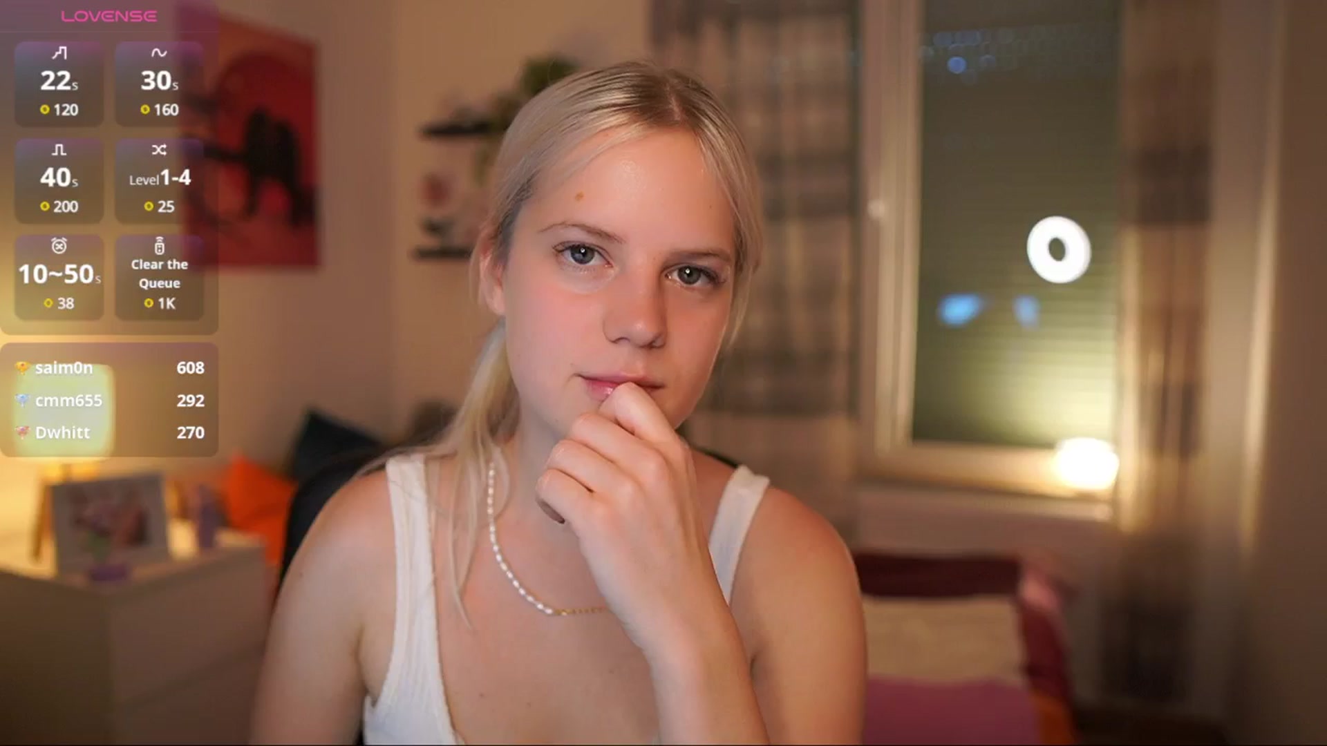 Gallery image thumbnail from Merrilyn__'s myfreecams stream on, 06/18/2025, 16:22 image 18 of 20