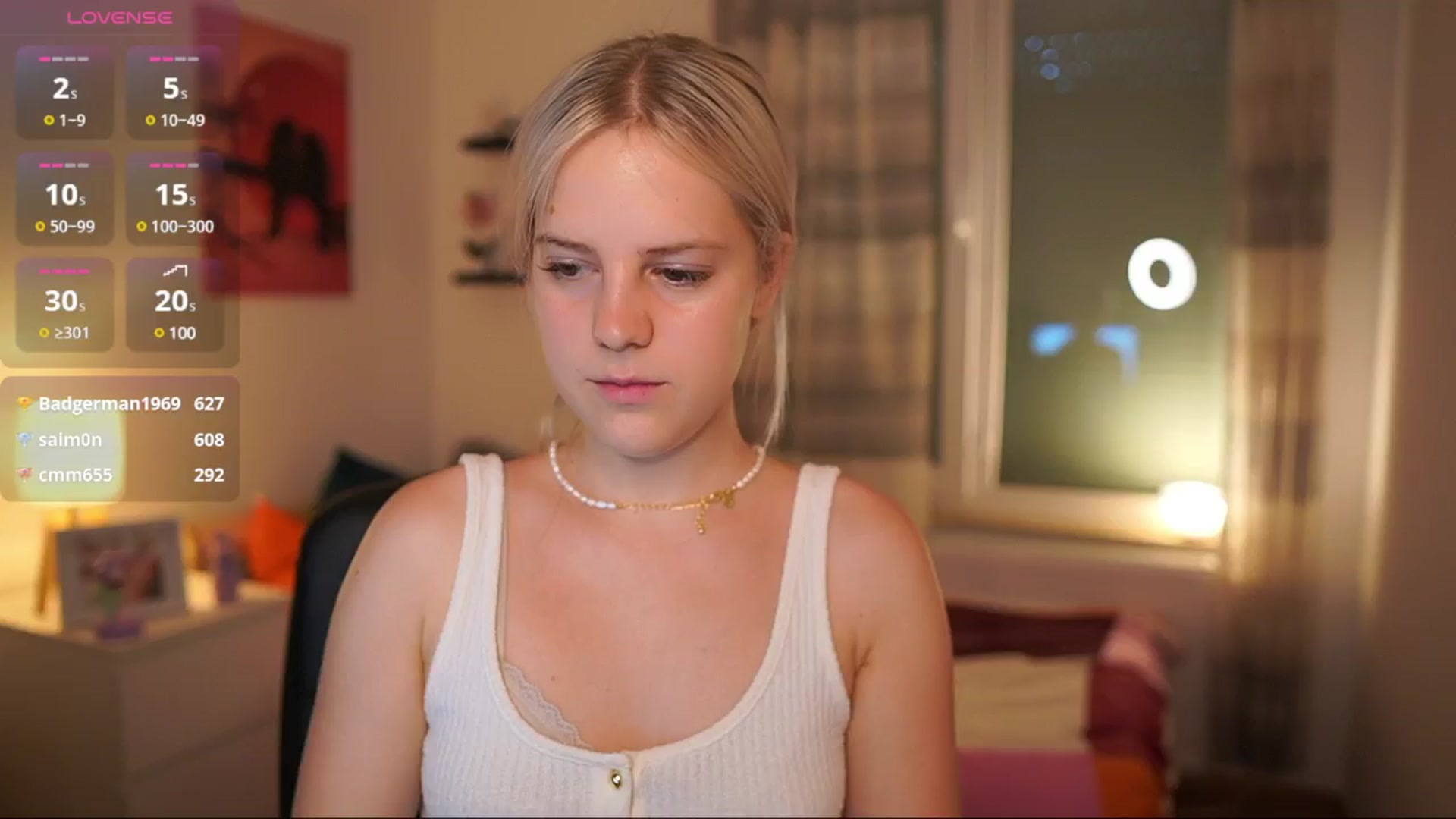 Gallery image thumbnail from Merrilyn__'s myfreecams stream on, 06/18/2025, 17:50 image 5 of 20