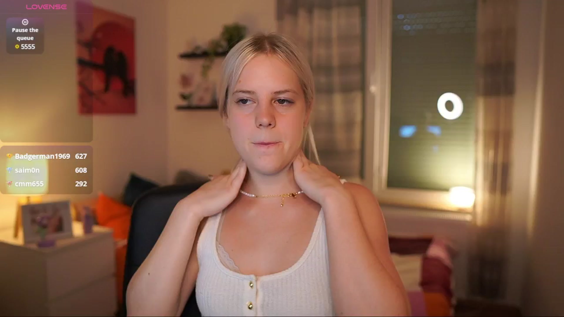 Gallery image thumbnail from Merrilyn__'s myfreecams stream on, 06/18/2025, 17:50 image 13 of 20