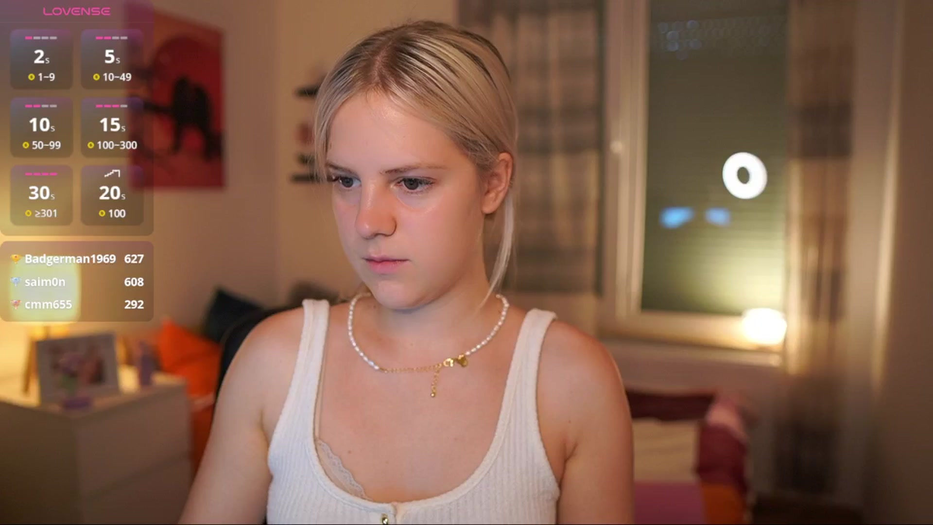 Gallery image thumbnail from Merrilyn__'s myfreecams stream on, 06/18/2025, 17:50 image 14 of 20