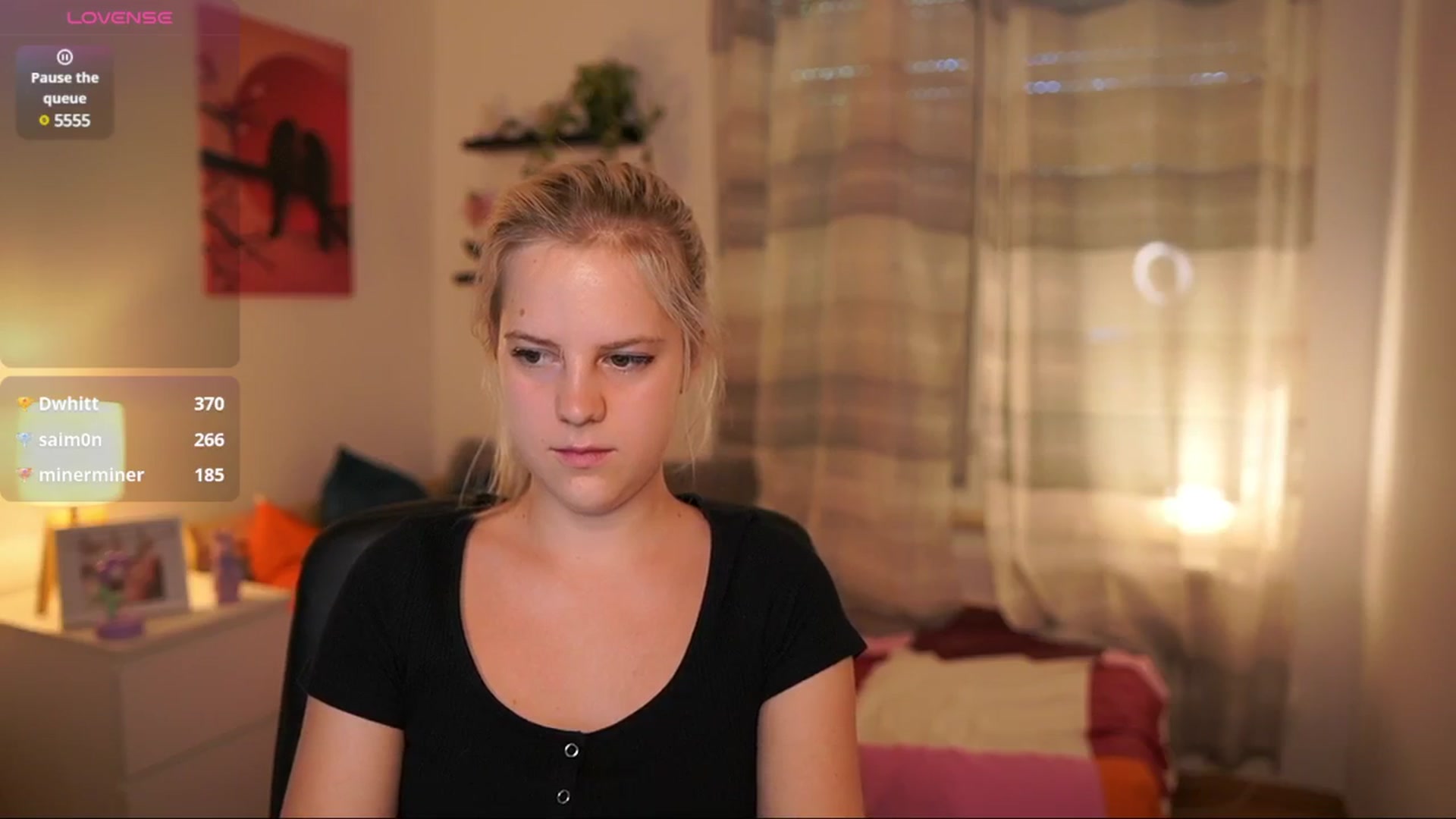 Gallery image thumbnail from Merrilyn__'s myfreecams stream on, 06/19/2025, 15:02 image 19 of 20
