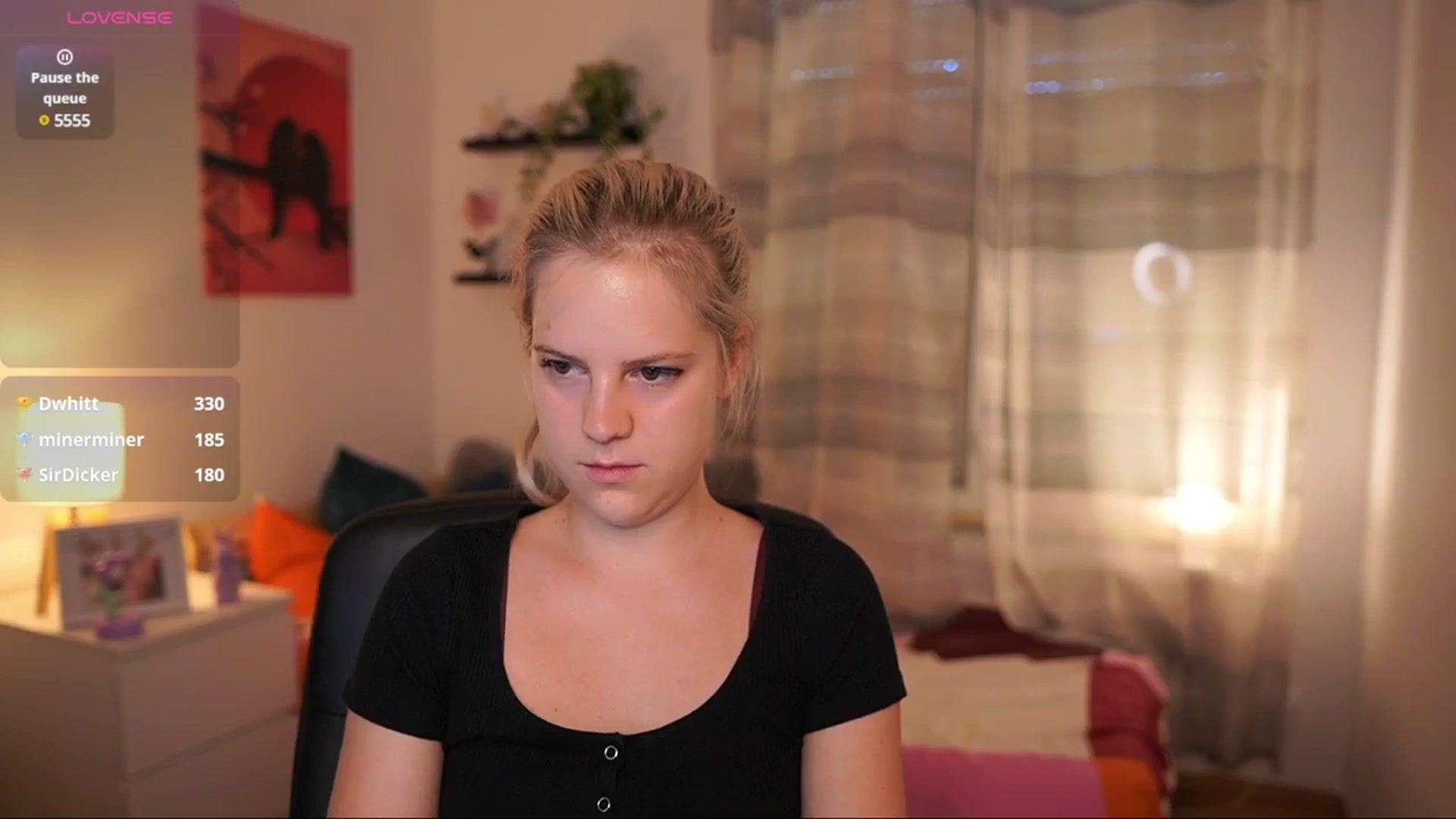 Gallery image thumbnail from Merrilyn__'s myfreecams stream on, 06/19/2025, 15:02 image 5 of 20