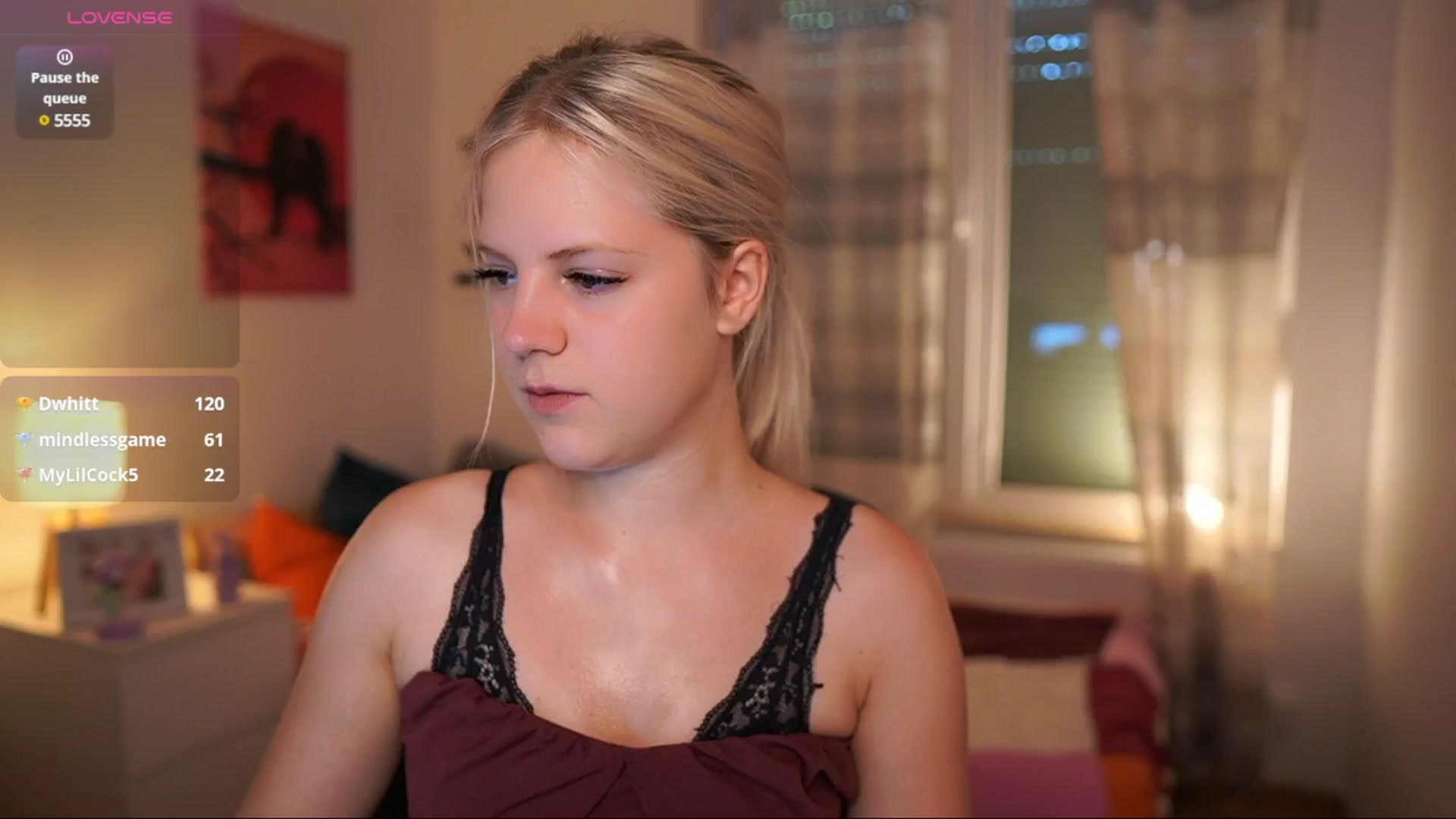 Gallery image thumbnail from Merrilyn__'s myfreecams stream on, 06/23/2025, 15:15 image 1 of 20