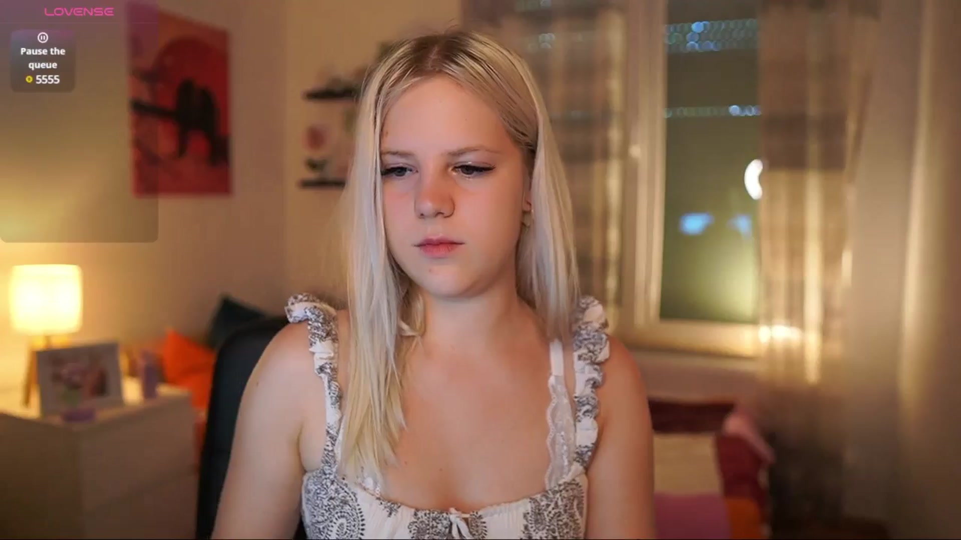 Gallery image thumbnail from Merrilyn__'s myfreecams stream on, 06/24/2025, 15:46 image 8 of 20
