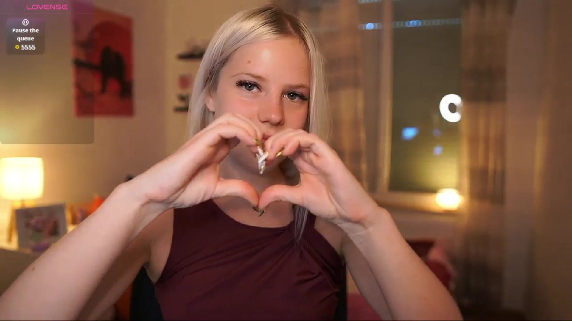 Gallery image thumbnail from Merrilyn__'s myfreecams stream on, 06/26/2025, 13:50 image 9 of 20