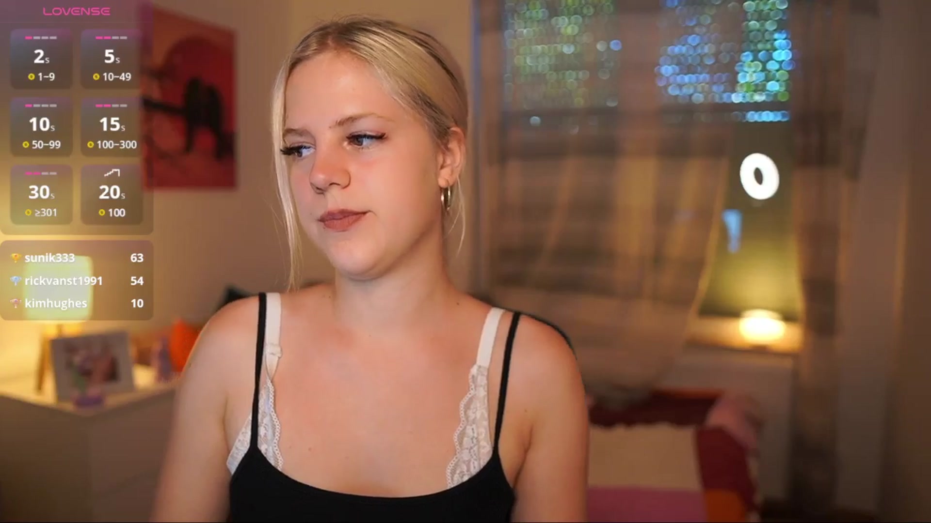 Gallery image thumbnail from Merrilyn__'s myfreecams stream on, 07/01/2025, 16:02 image 13 of 20