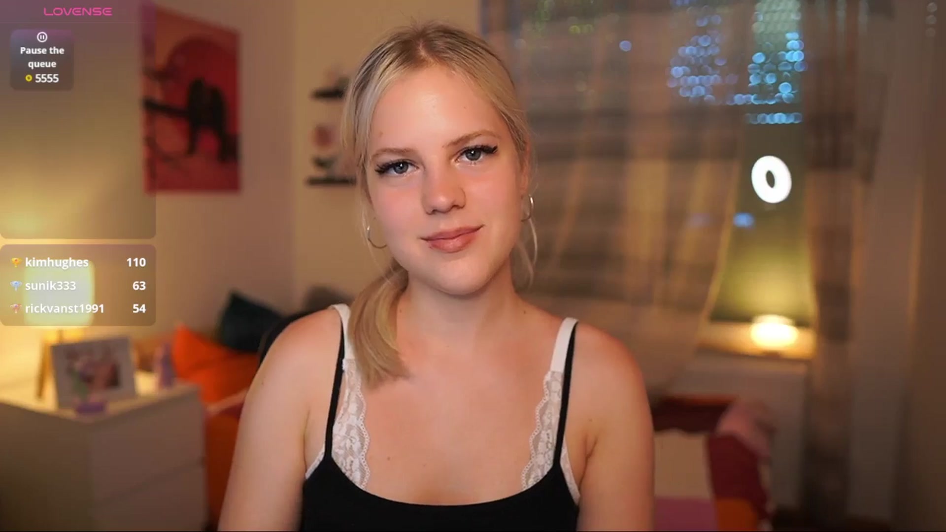 Gallery image thumbnail from Merrilyn__'s myfreecams stream on, 07/01/2025, 18:06 image 18 of 20