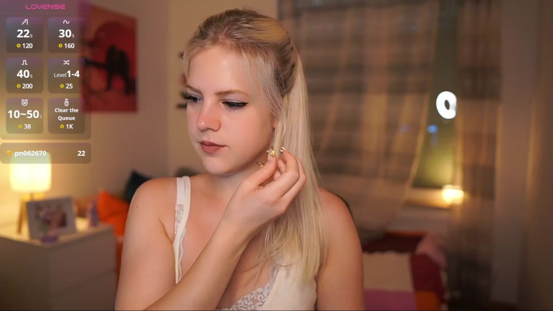 Gallery image thumbnail from Merrilyn__'s myfreecams stream on, 07/02/2025, 14:50 image 9 of 20
