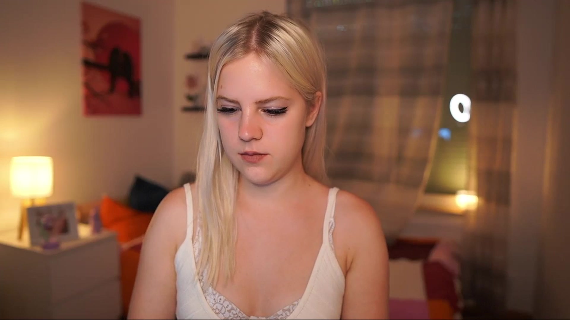 Gallery image thumbnail from Merrilyn__'s myfreecams stream on, 07/02/2025, 15:14 image 13 of 20