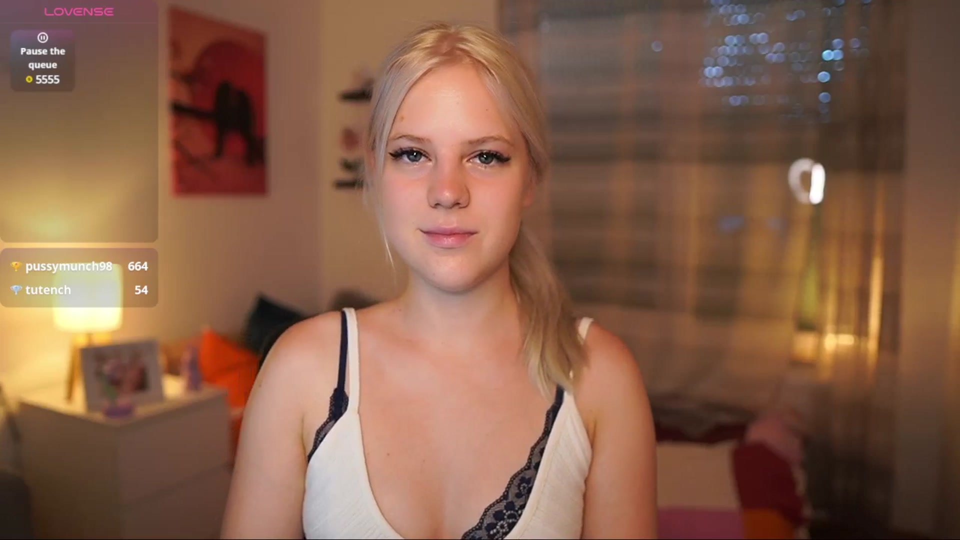 Gallery image thumbnail from Merrilyn__'s myfreecams stream on, 07/04/2025, 12:18 image 20 of 20