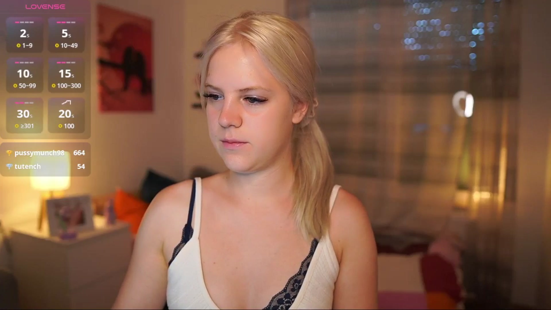 Gallery image thumbnail from Merrilyn__'s myfreecams stream on, 07/04/2025, 12:18 image 19 of 20