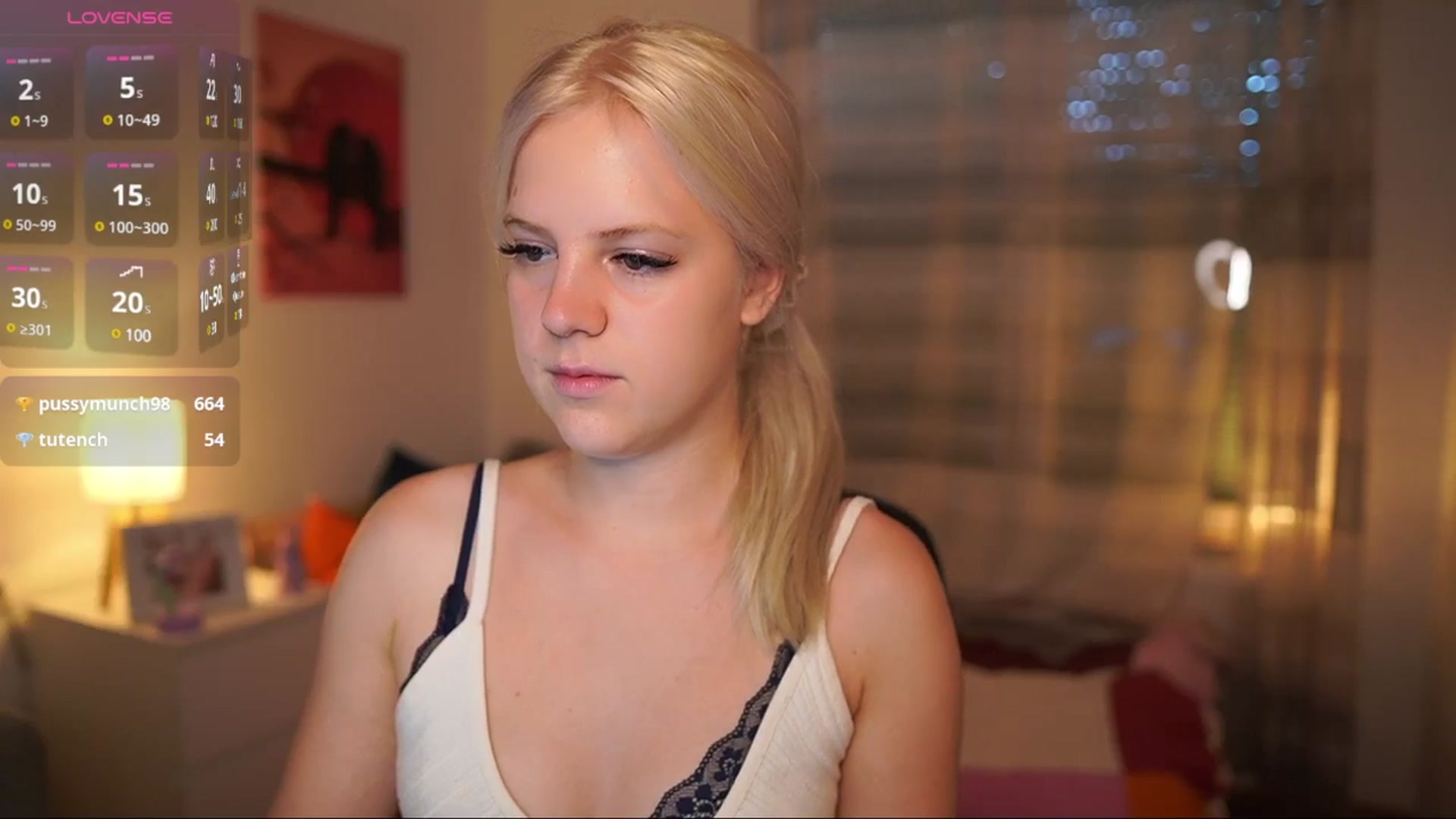 Gallery image thumbnail from Merrilyn__'s myfreecams stream on, 07/04/2025, 12:18 image 18 of 20