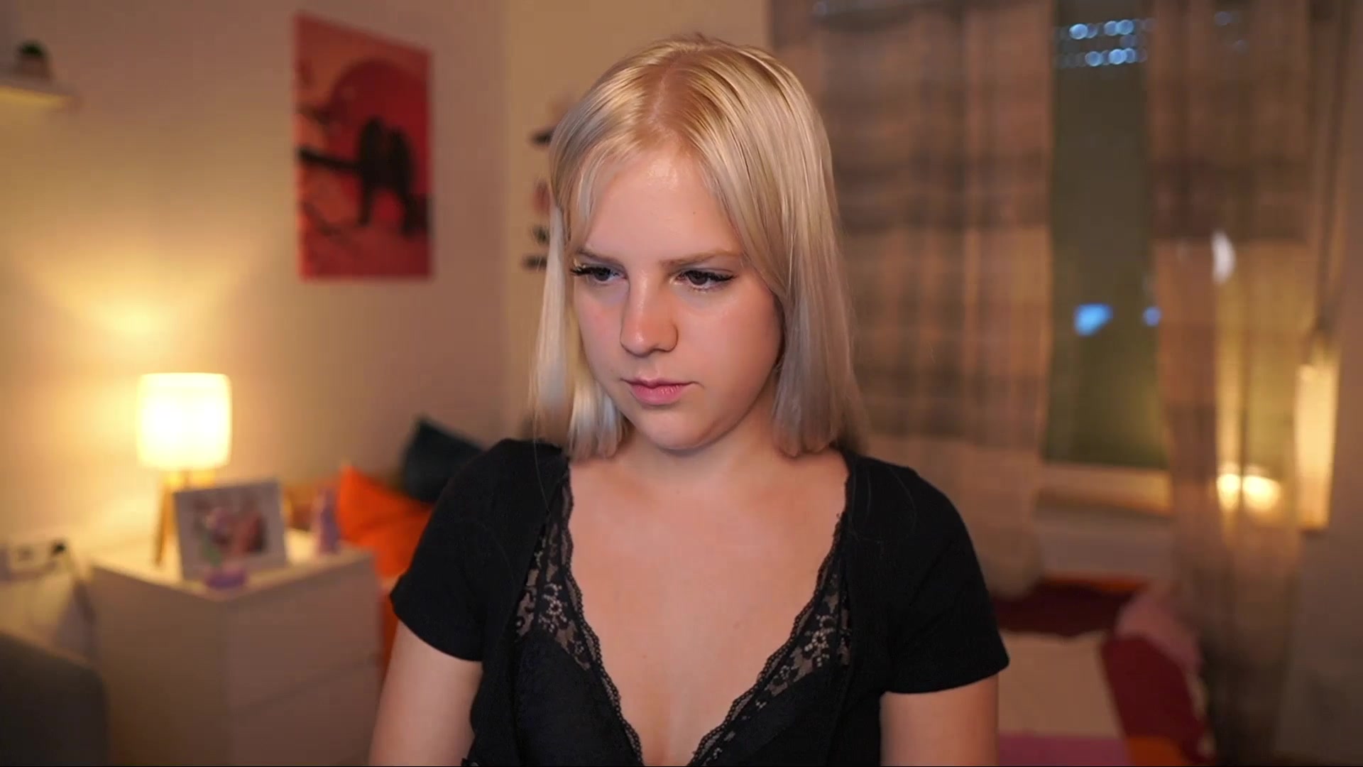 Gallery image thumbnail from Merrilyn__'s myfreecams stream on, 07/08/2025, 15:54 image 12 of 20
