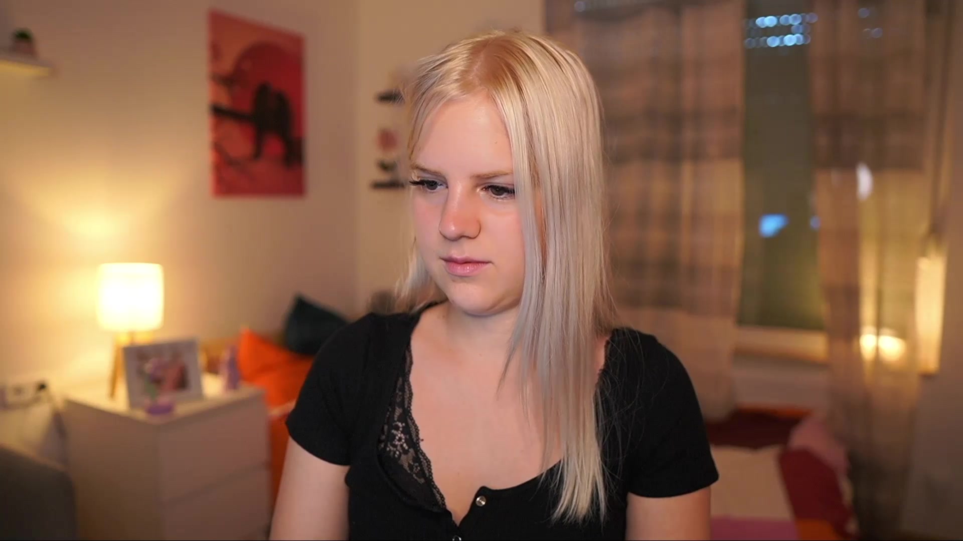 Gallery image thumbnail from Merrilyn__'s myfreecams stream on, 07/08/2025, 15:54 image 7 of 20