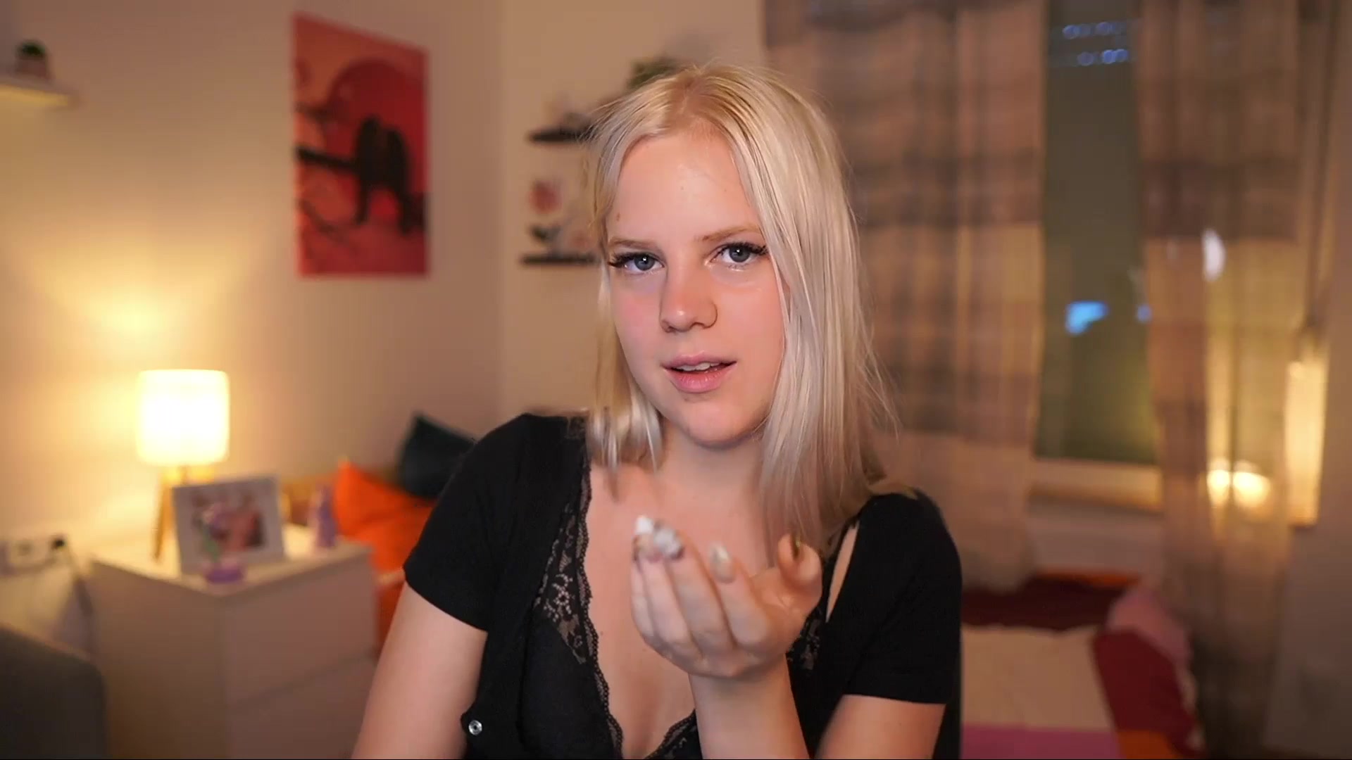 Gallery image thumbnail from Merrilyn__'s myfreecams stream on, 07/08/2025, 15:54 image 20 of 20