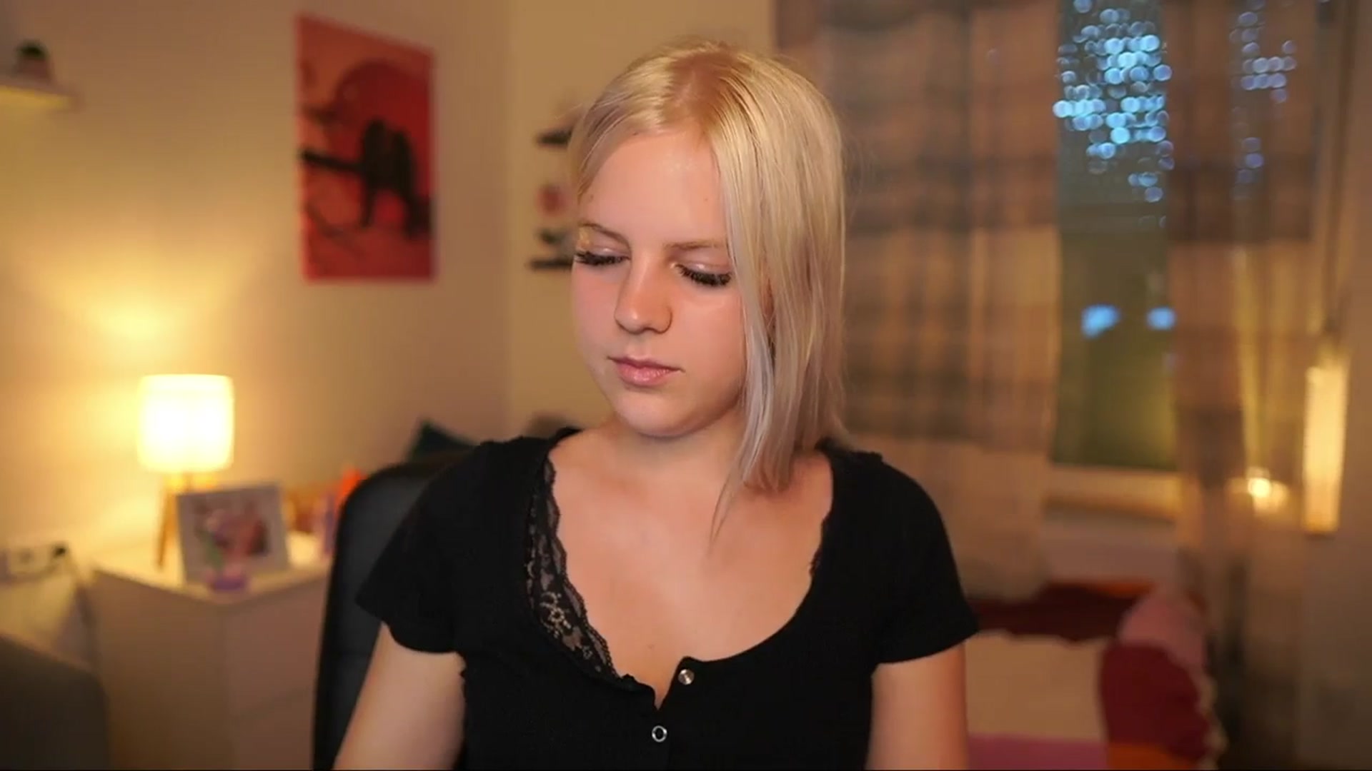 Gallery image thumbnail from Merrilyn__'s myfreecams stream on, 07/08/2025, 17:46 image 18 of 20