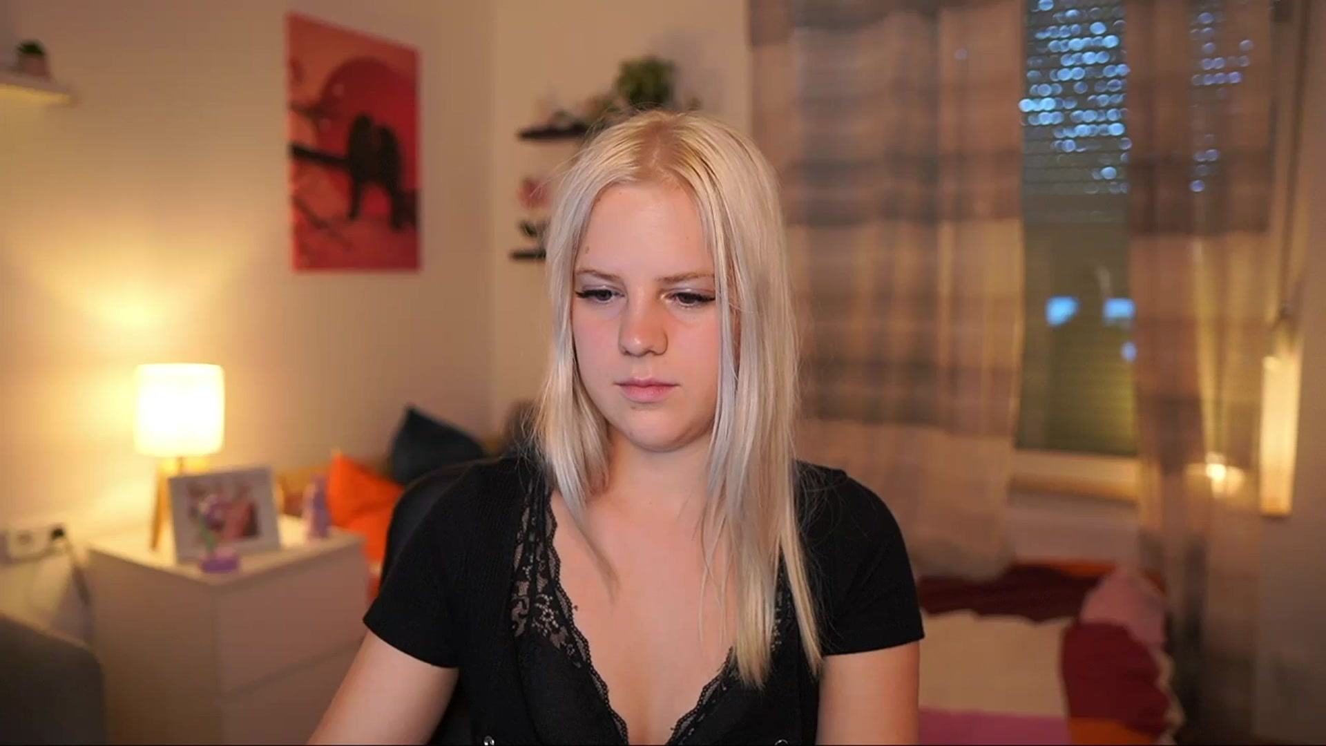 Gallery image thumbnail from Merrilyn__'s myfreecams stream on, 07/08/2025, 17:46 image 8 of 20