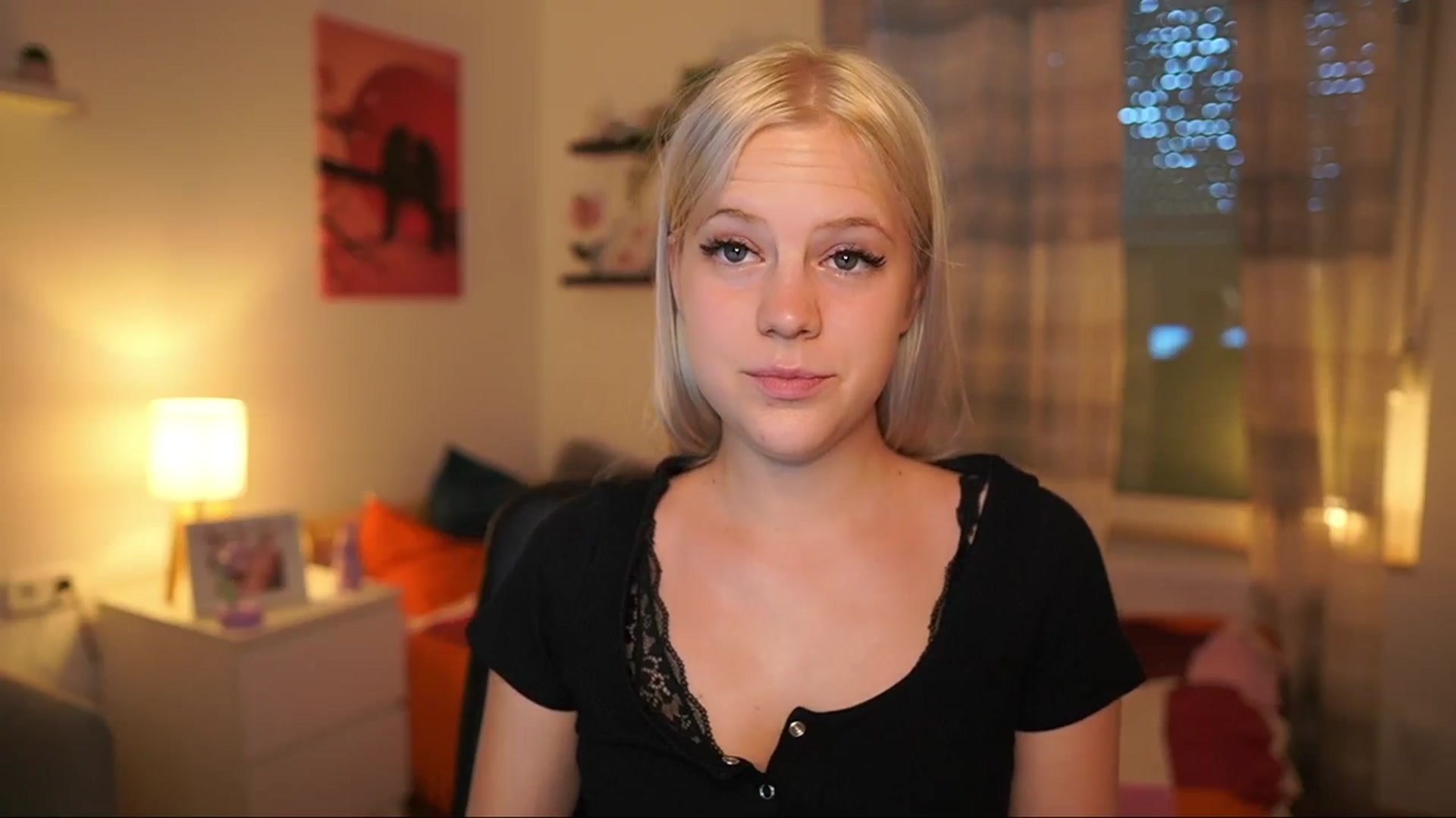 Gallery image thumbnail from Merrilyn__'s myfreecams stream on, 07/08/2025, 17:46 image 12 of 20