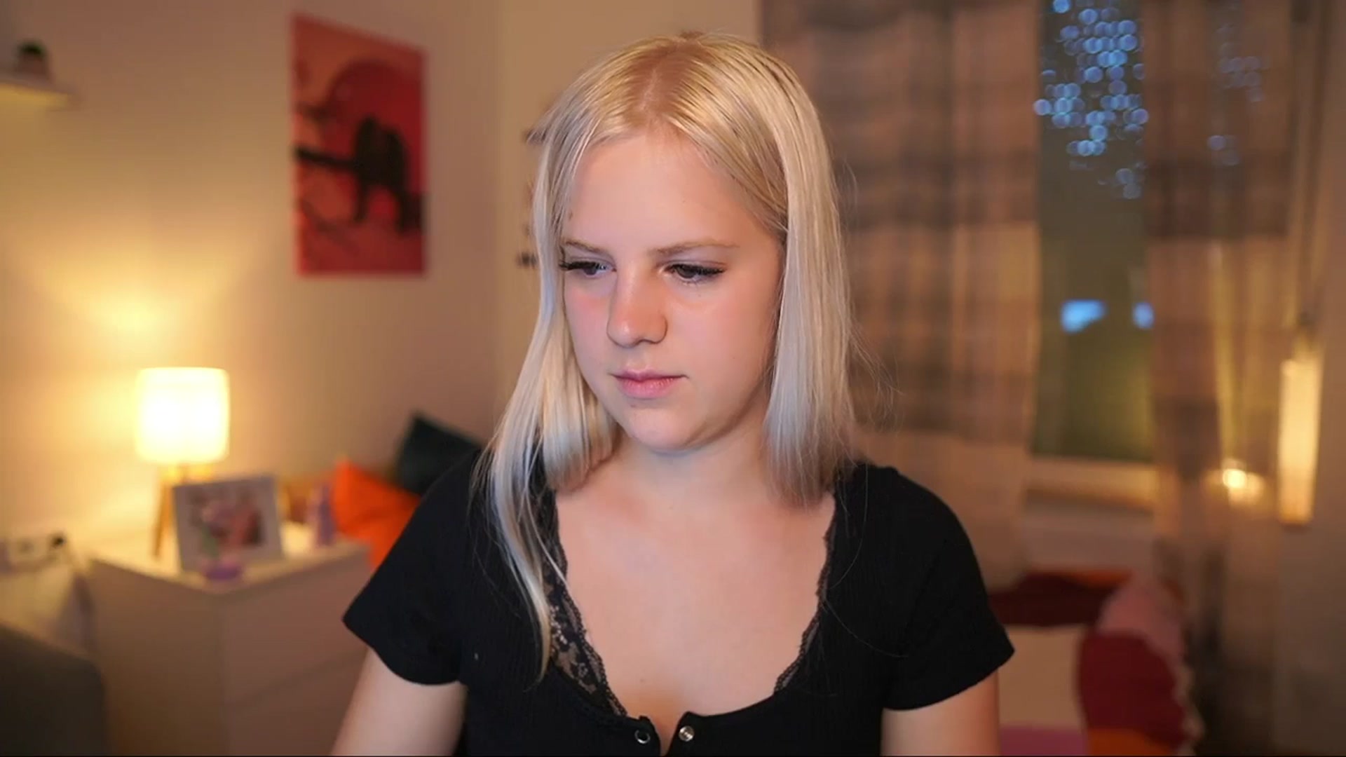 Gallery image thumbnail from Merrilyn__'s myfreecams stream on, 07/08/2025, 18:13 image 5 of 20