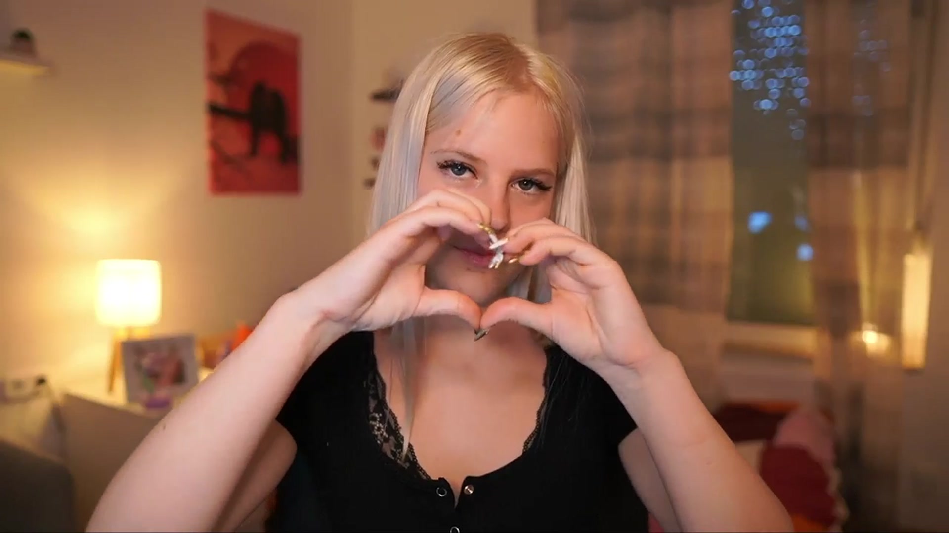 Gallery image thumbnail from Merrilyn__'s myfreecams stream on, 07/08/2025, 18:13 image 7 of 20