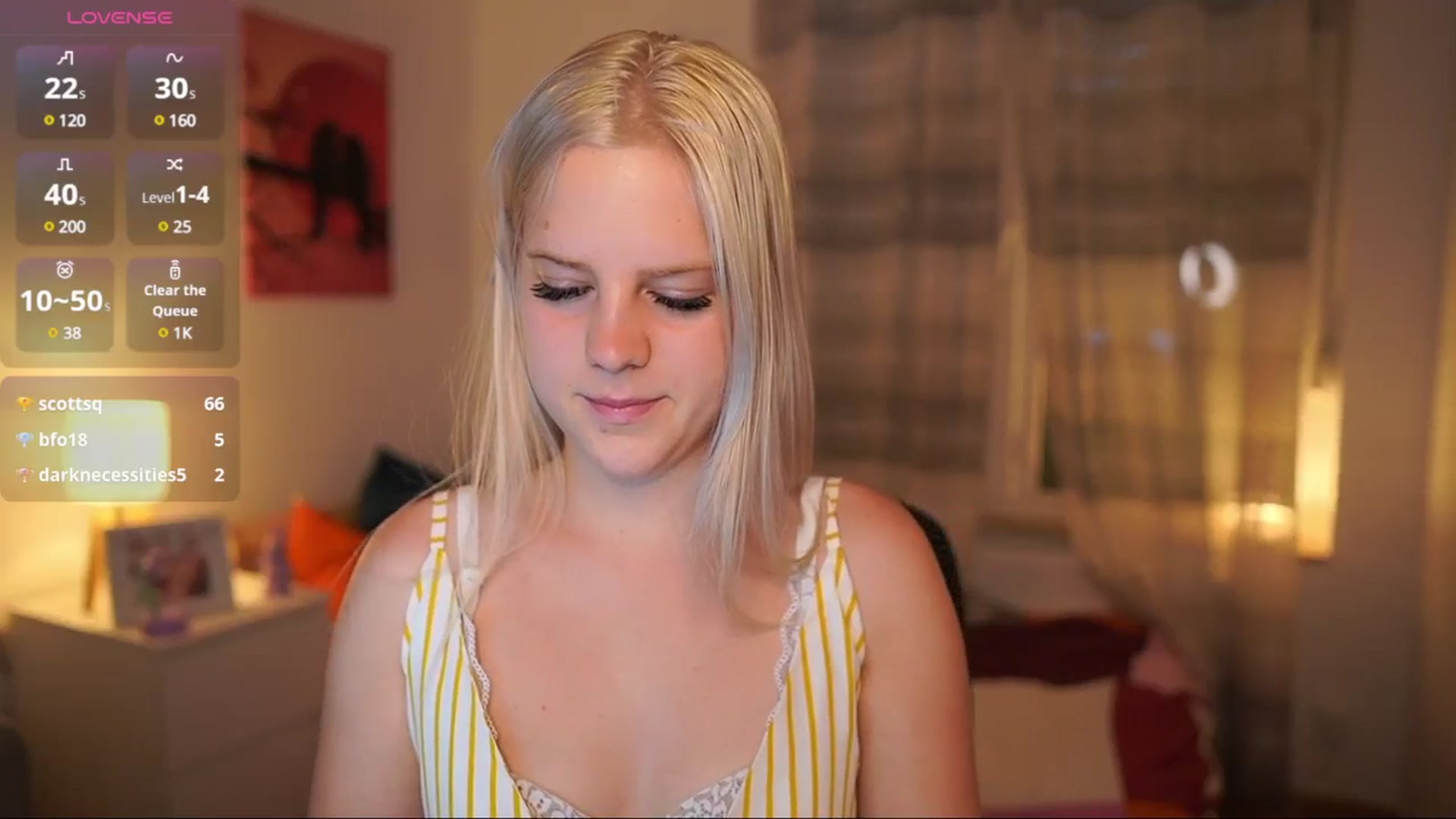Gallery image thumbnail from Merrilyn__'s myfreecams stream on, 07/10/2025, 18:17 image 8 of 20