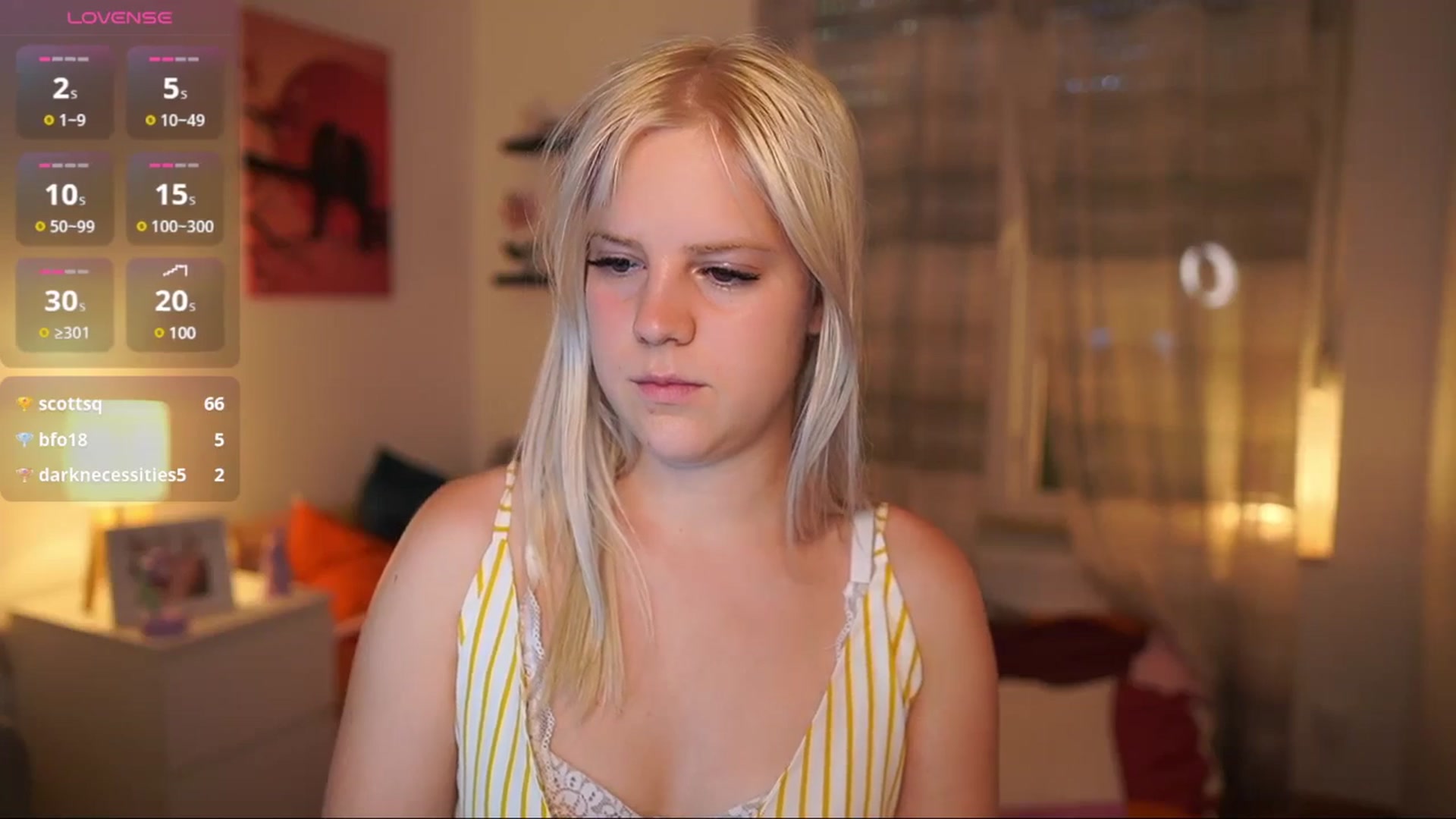 Gallery image thumbnail from Merrilyn__'s myfreecams stream on, 07/10/2025, 18:17 image 4 of 20
